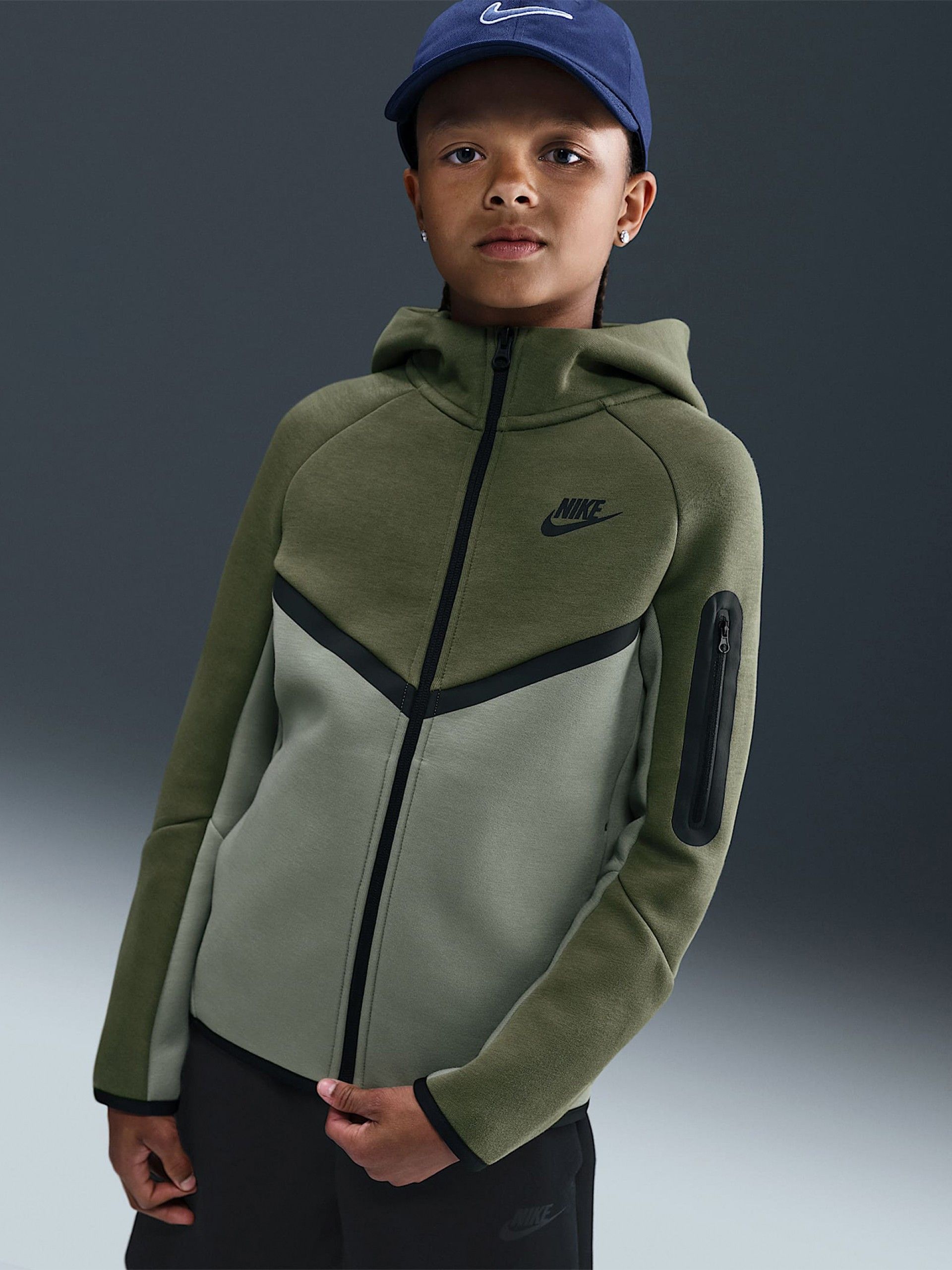 Nike Sportswear Tech Fleece Junior Green Hooded Jacket