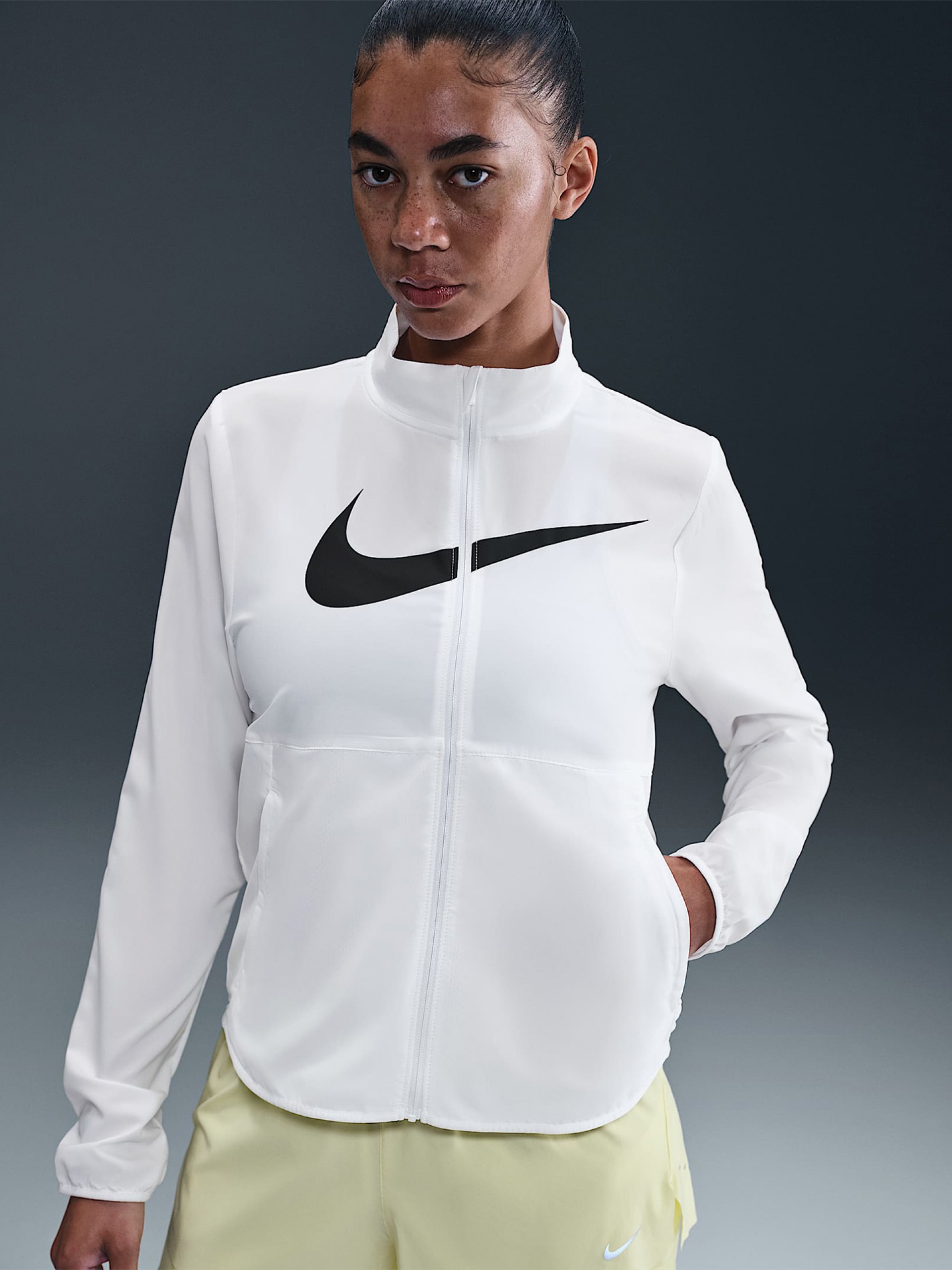 Nike Dri-FIT Tempo Swoosh Run White Running Jacket For Women