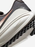Sapatilhas de Running Nike Revolution 8 Cinzentas Para Mulher