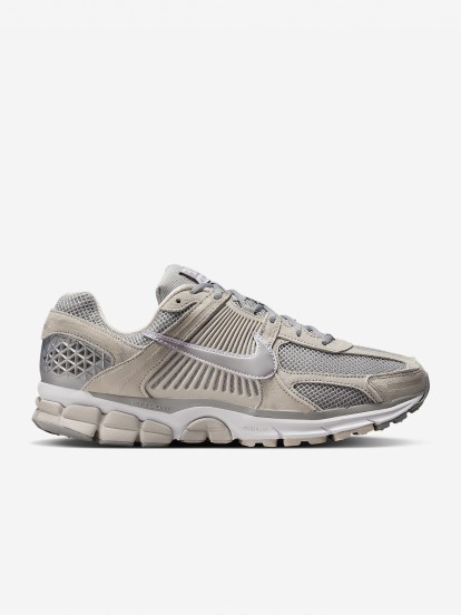 Zapatillas Nike Zoom Vomero 5 Grises y Beige Para Hombre
