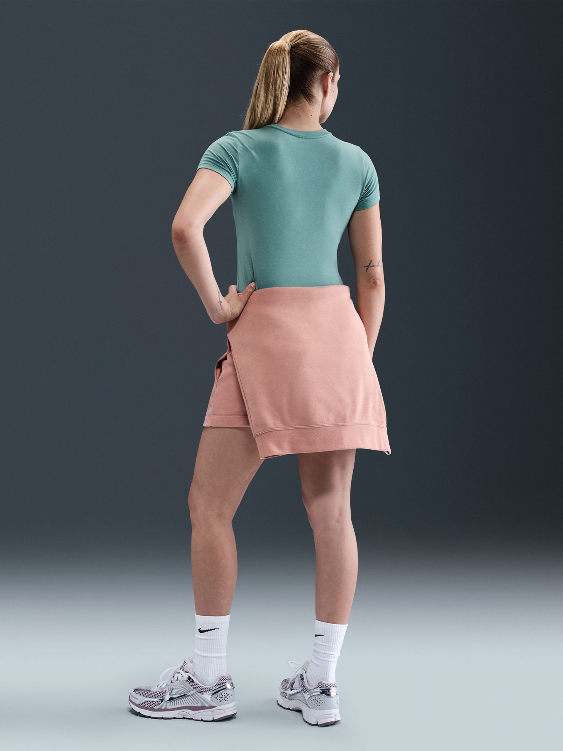 Nike Sportswear Chill Knit Green T-shirt For Women