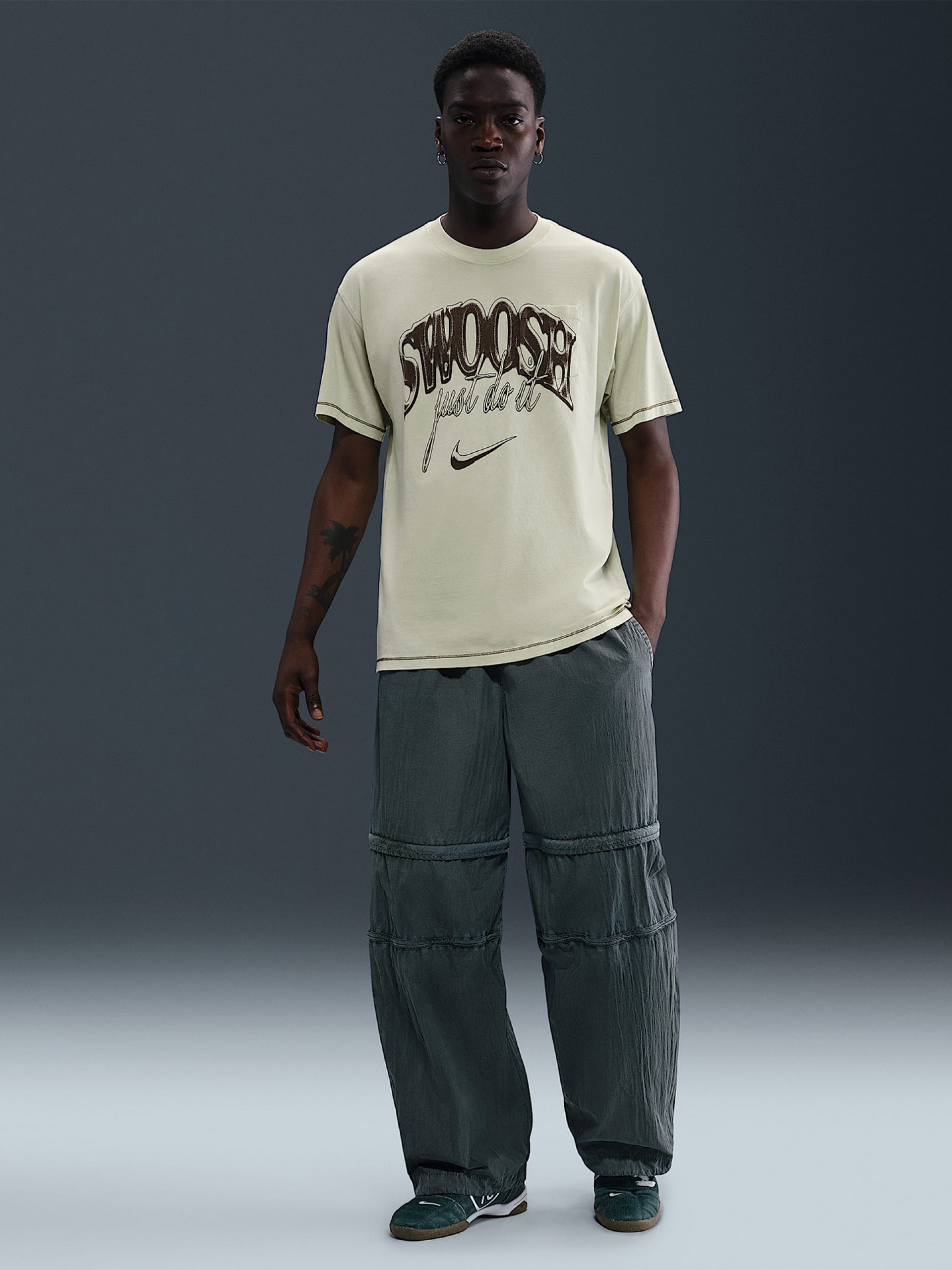 Nike Sportswear Max90 Pocket Vintage Khaki T-shirt For Men