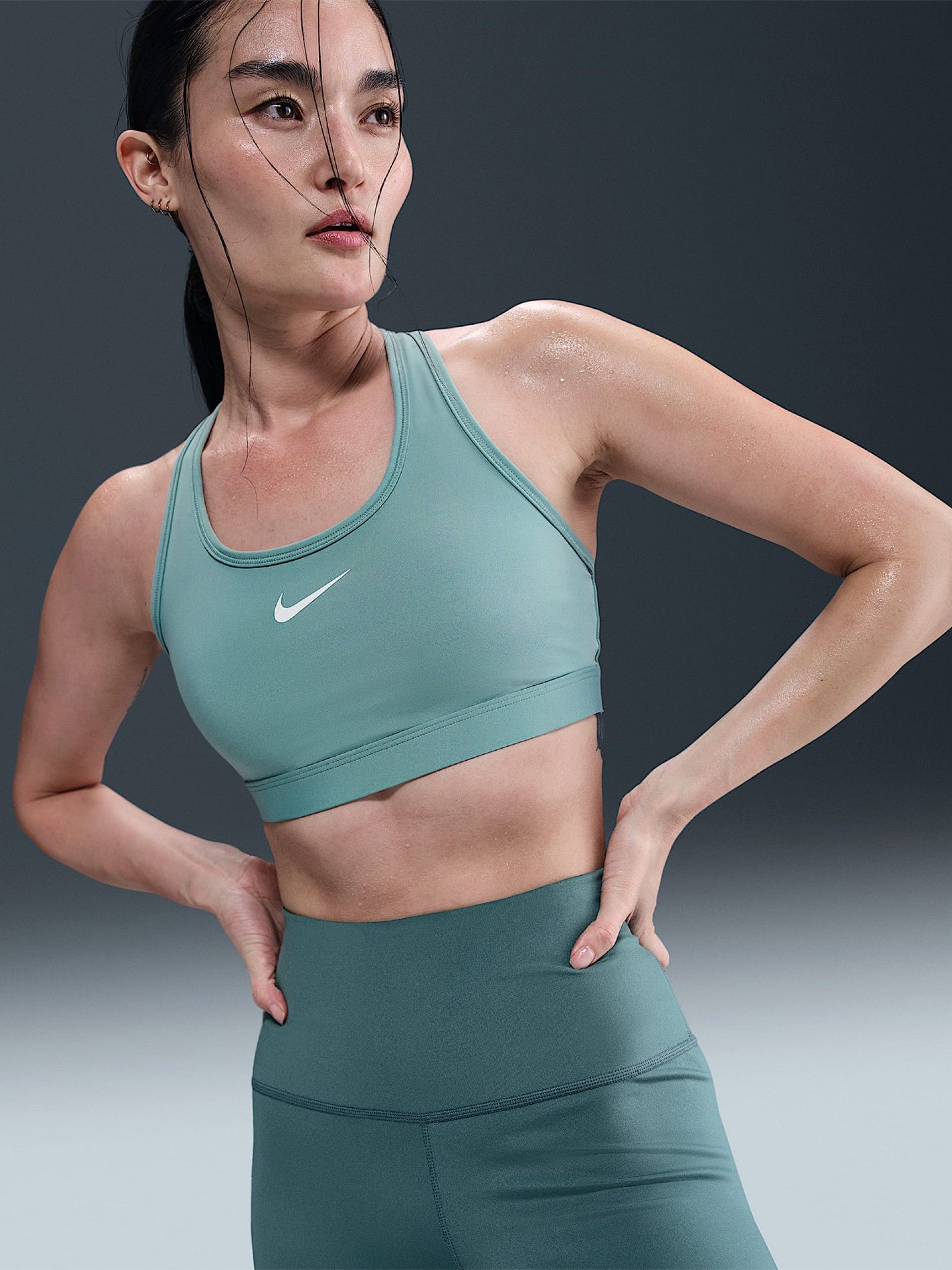 Sujetador Deportivo Nike Swoosh Sujeción Ligera Verde