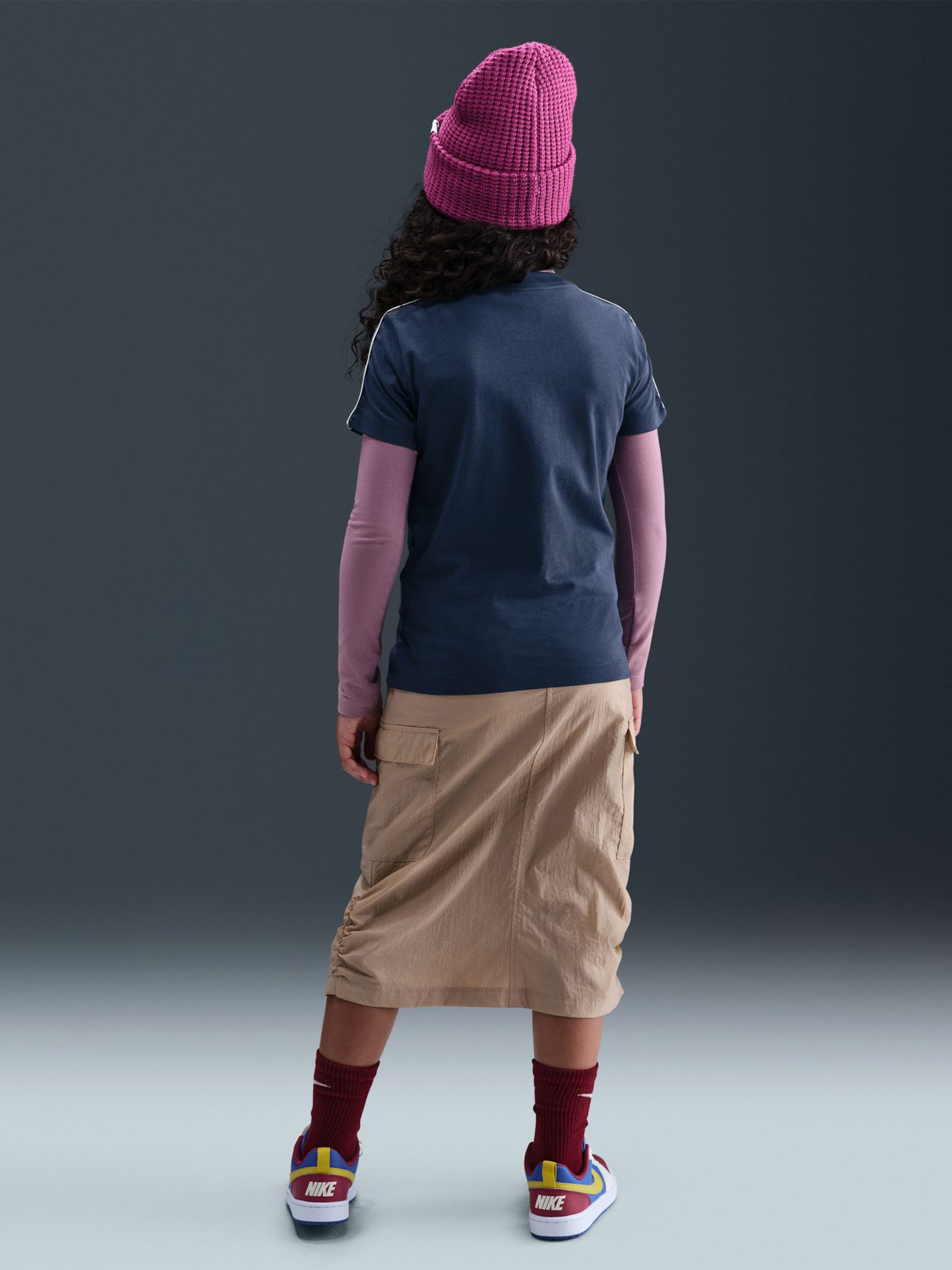 Camiseta Nike Sportswear Júnior Azul