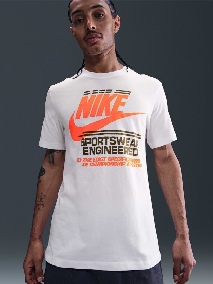 T-shirt Nike Sportswear Futura Branca Para Homem