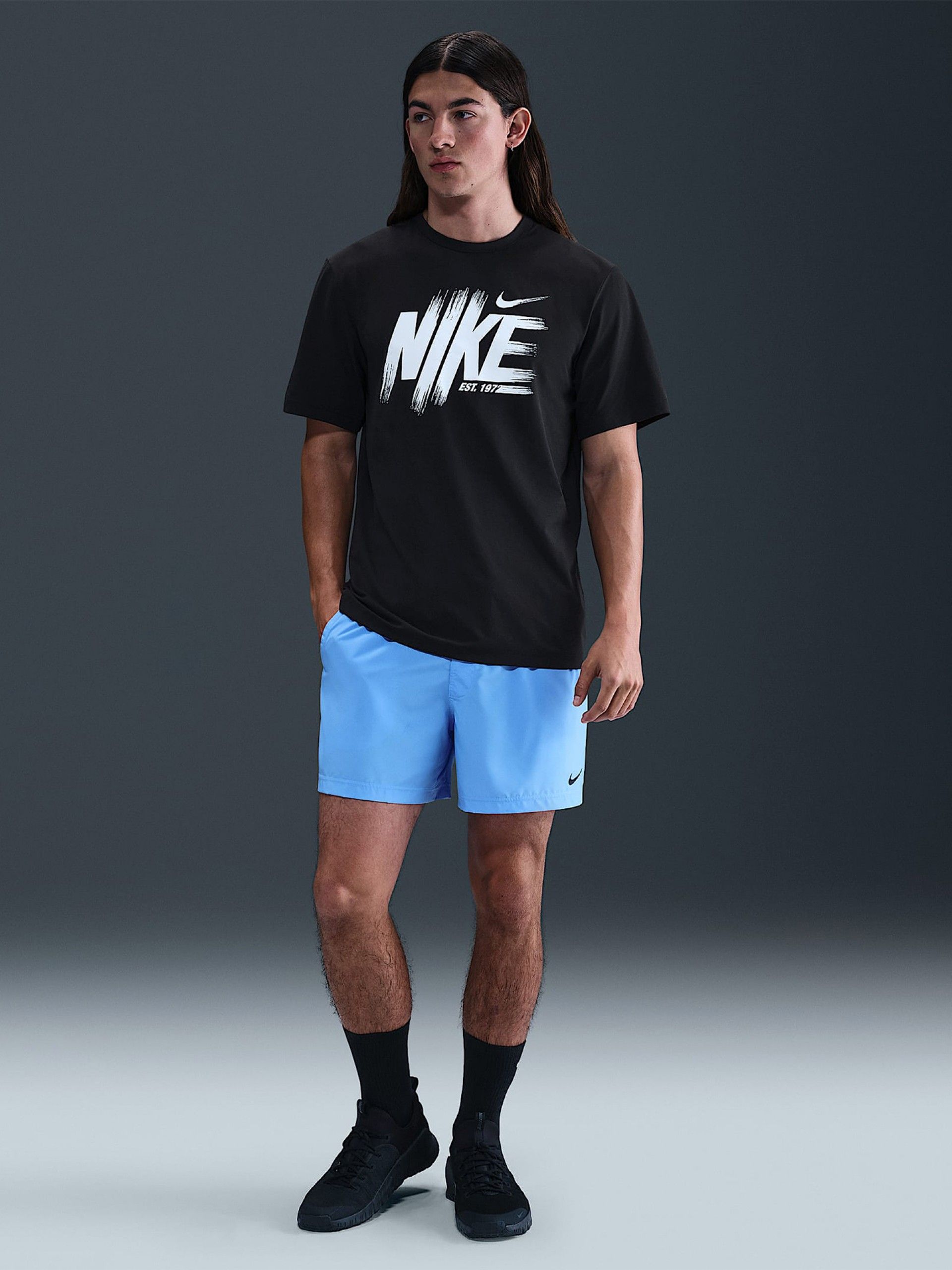 T-shirt de Treino Nike Hyverse Dri-FIT UV Preta Para Homem