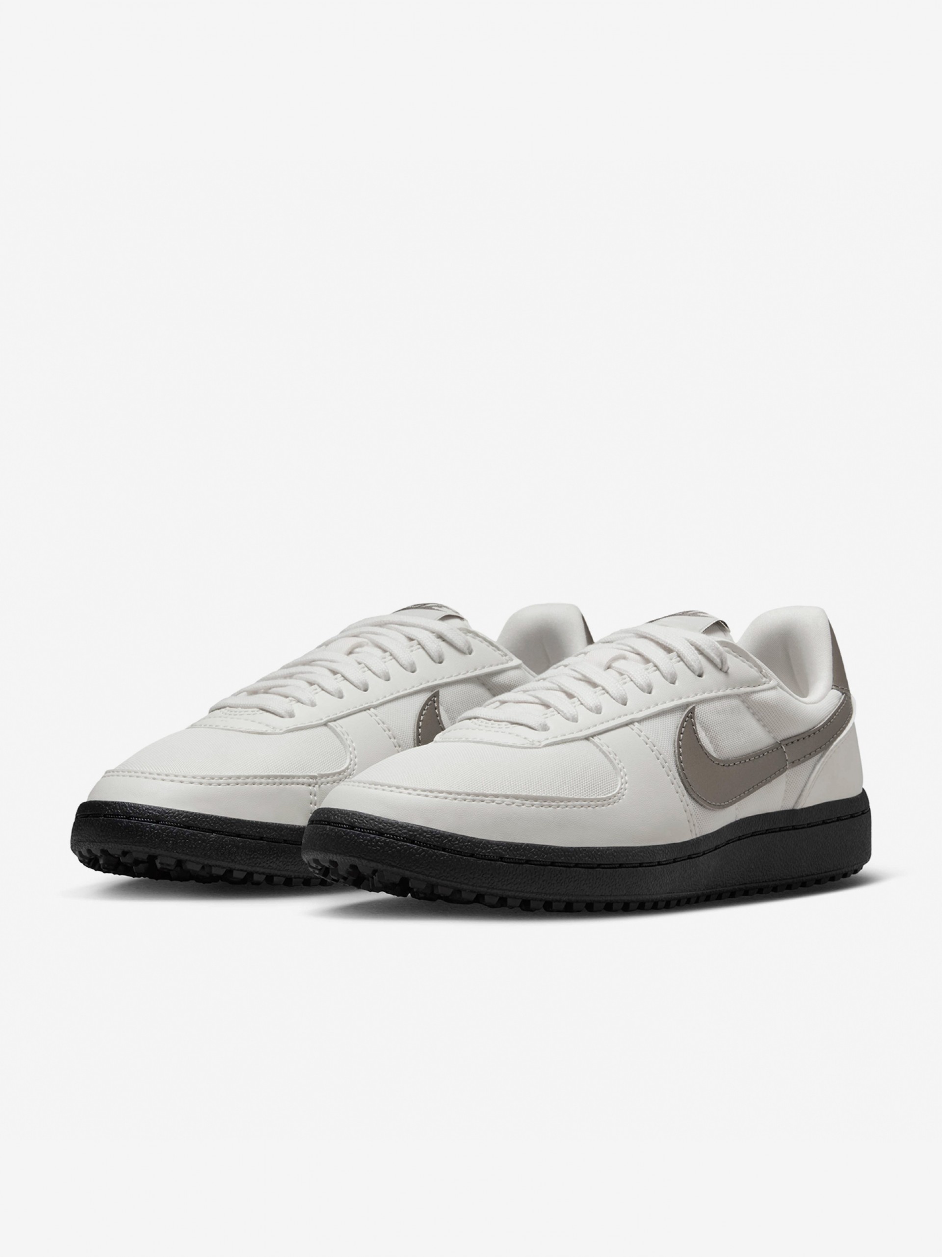 Sapatilhas Nike Field General Brancas e Prateadas Para Mulher