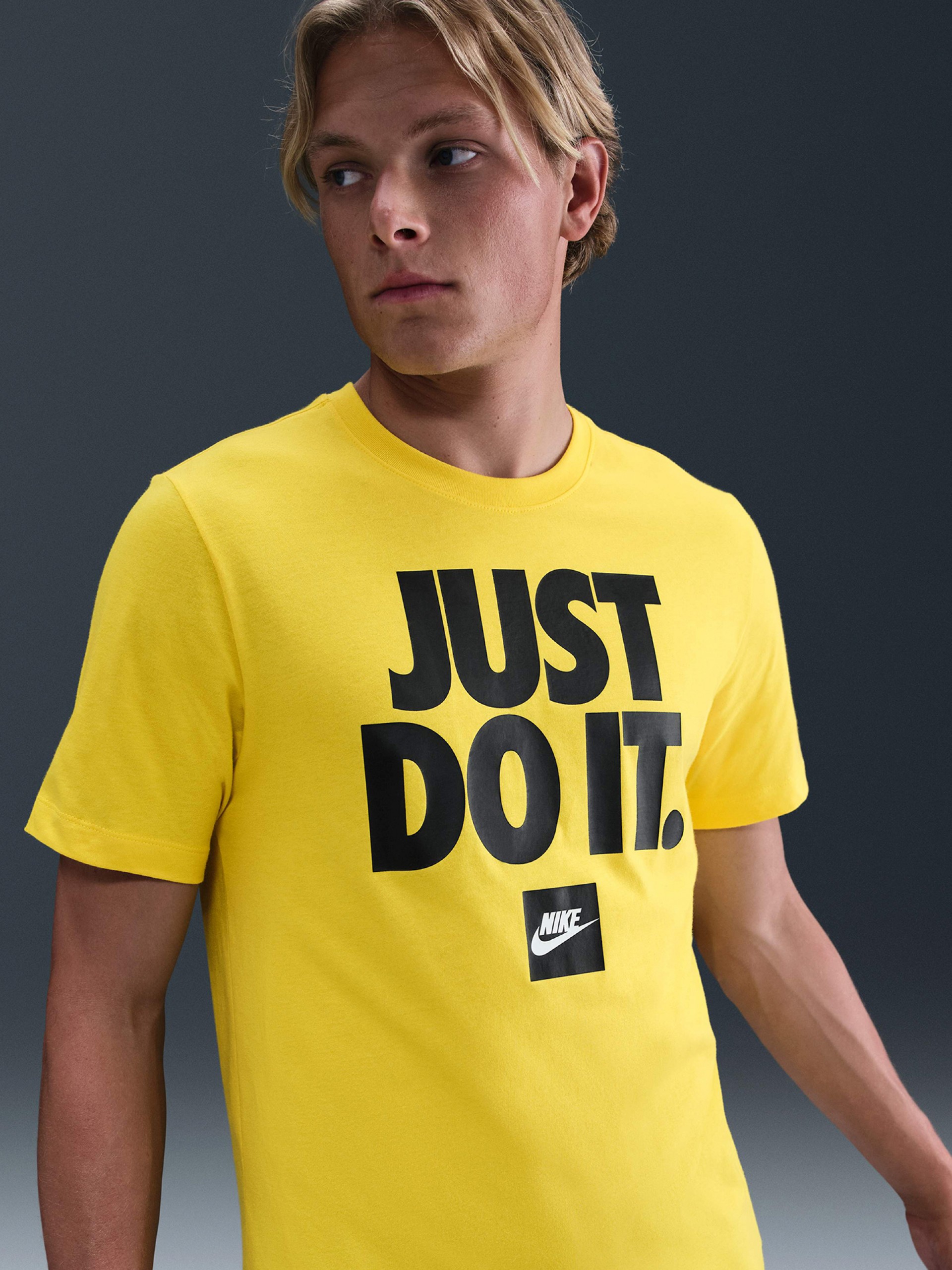 T-shirt Nike Just Do It Amarela Para Homem
