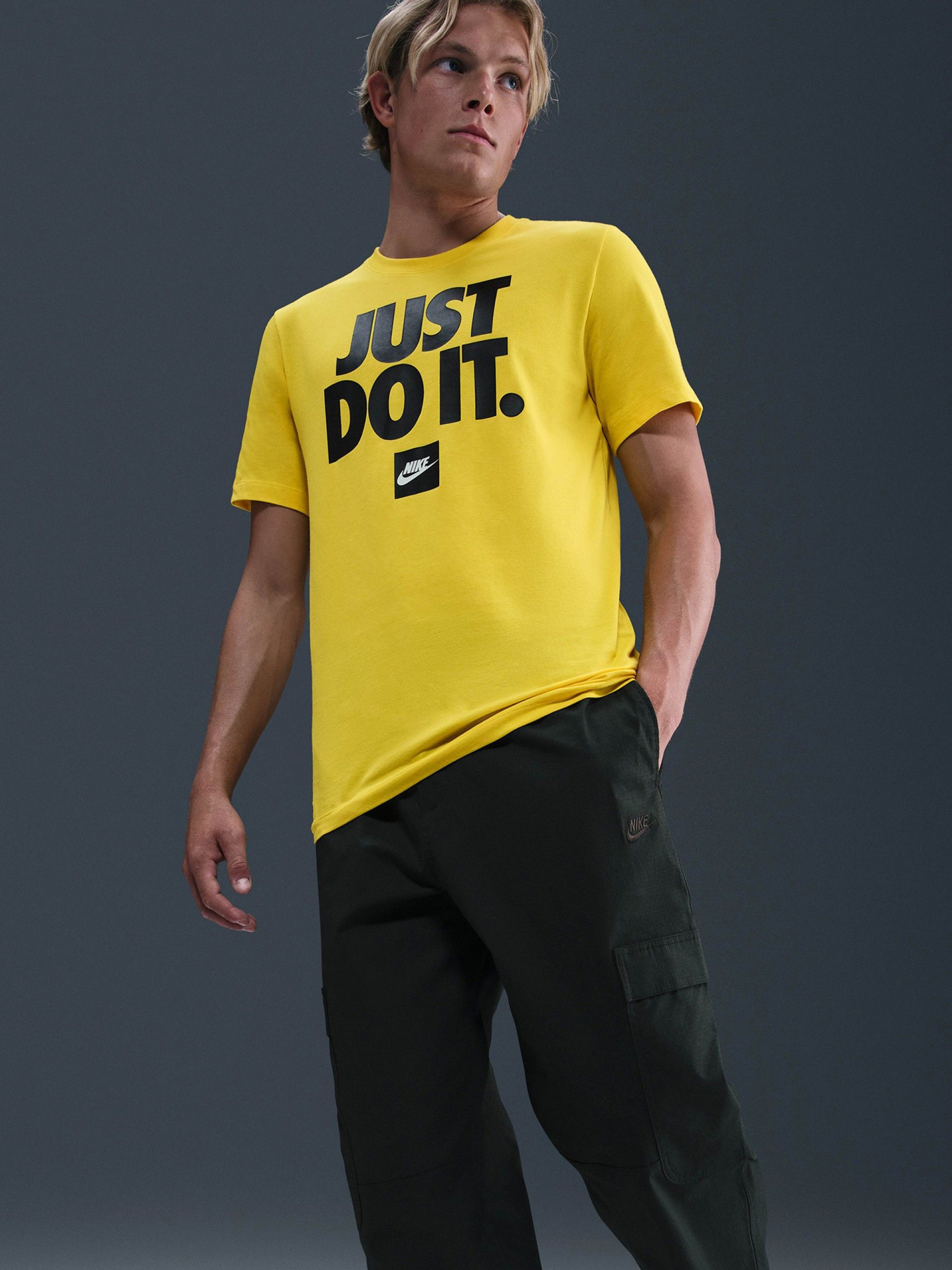 T-shirt Nike Just Do It Amarela Para Homem