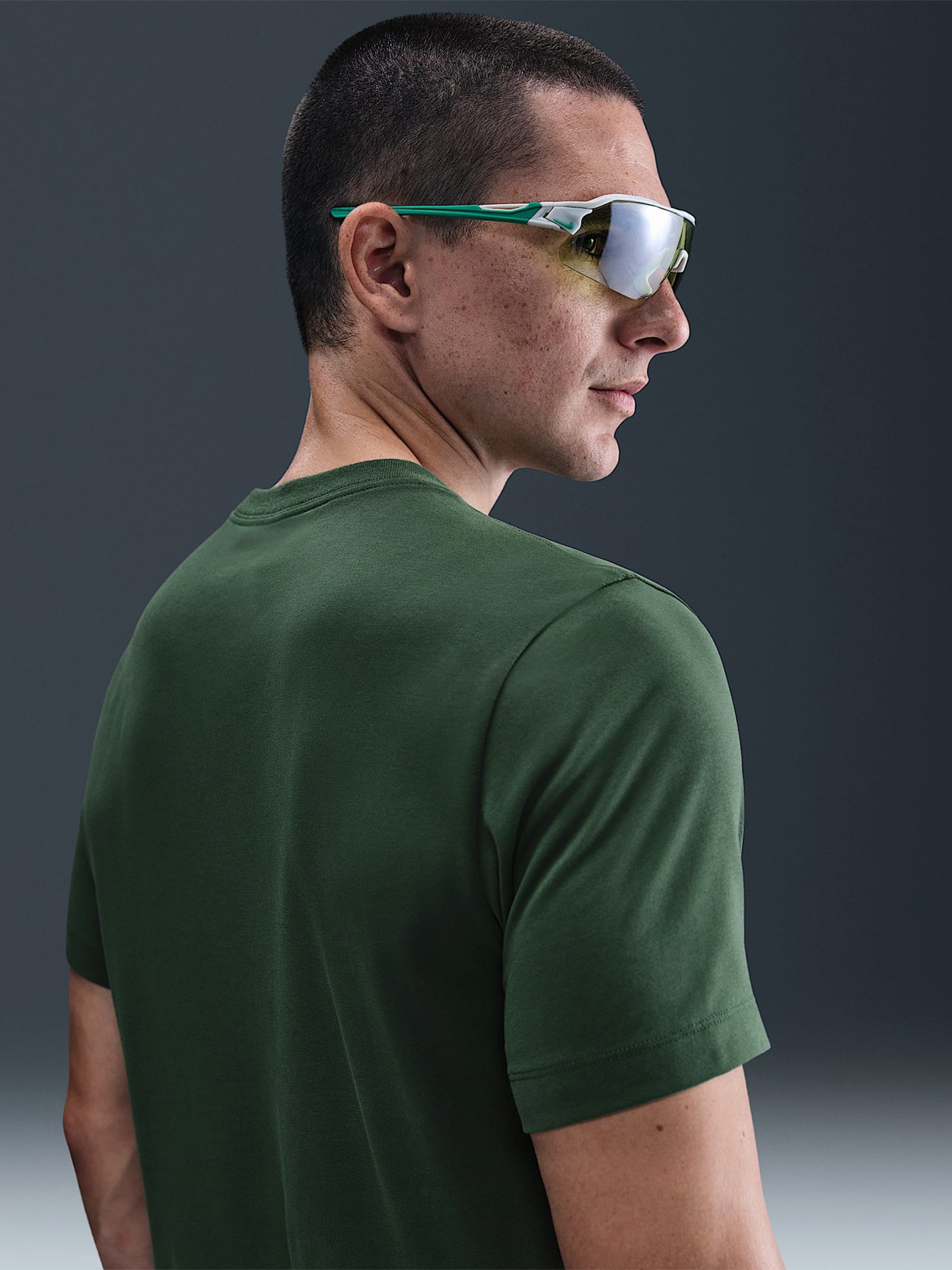 Nike Dri-FIT Green Trail T-shirt For Men