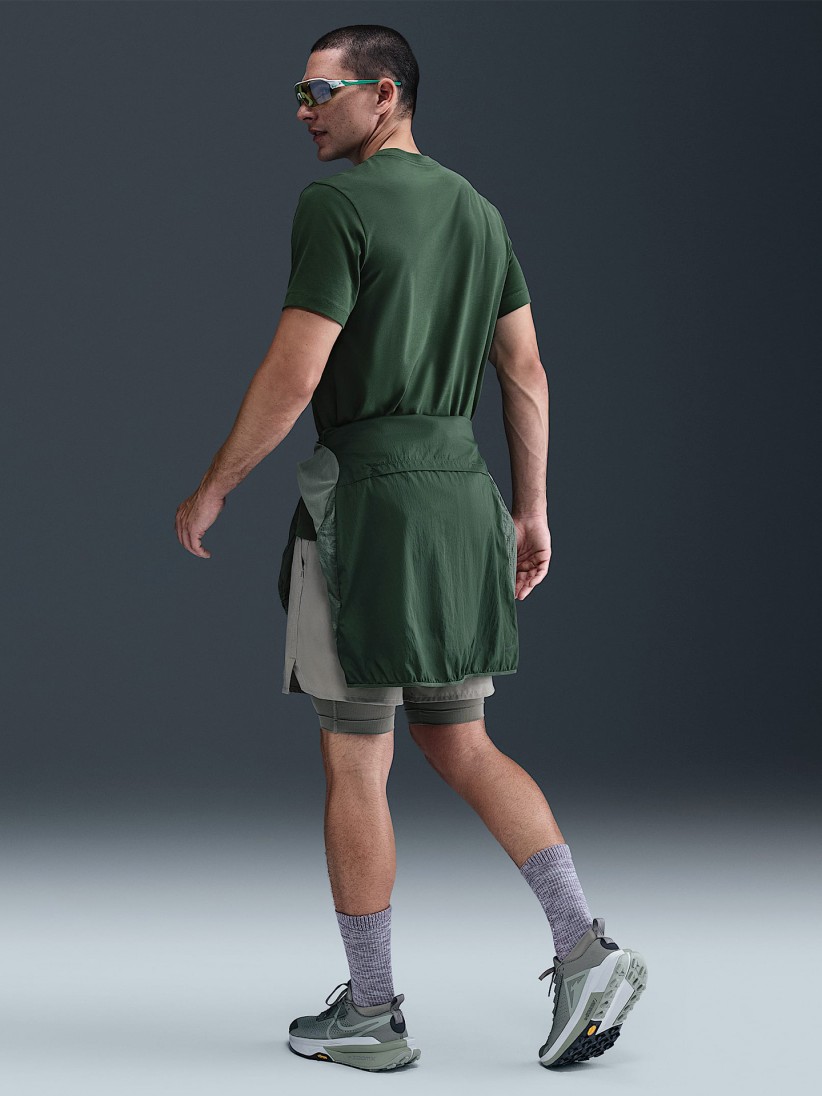 T-shirt de Trail Nike Dri-FIT Verde Para Homem