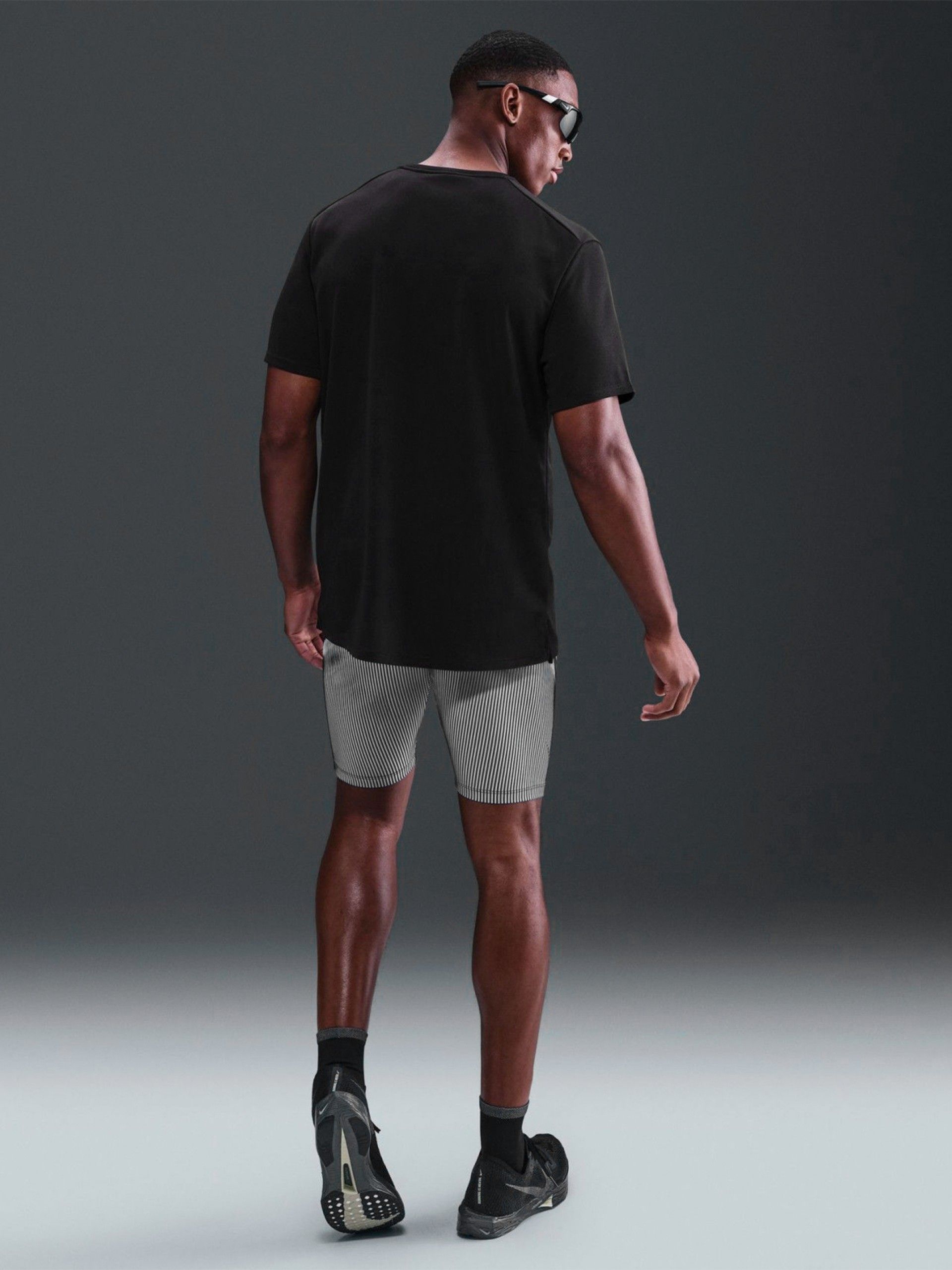 Nike Miler Dri-FIT UV Black Running T-shirt For Men