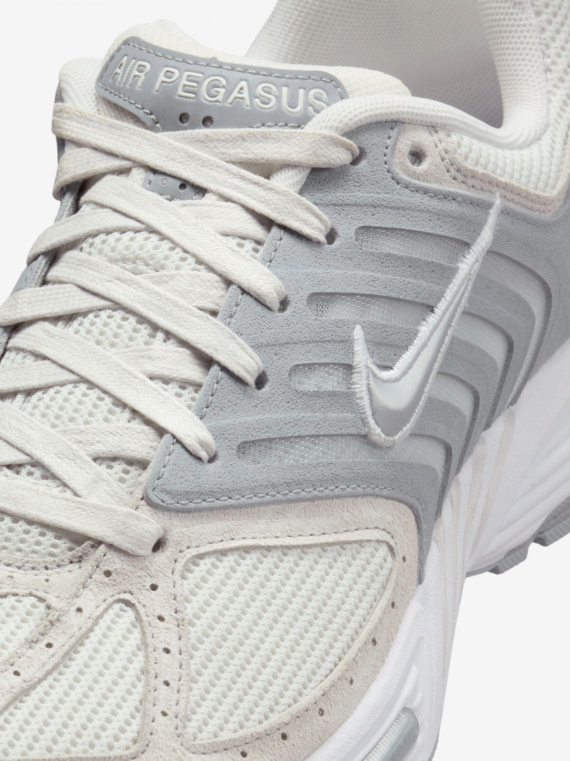 Zapatillas Nike Air Pegasus 2005 SE Grises y Beige Para Hombre