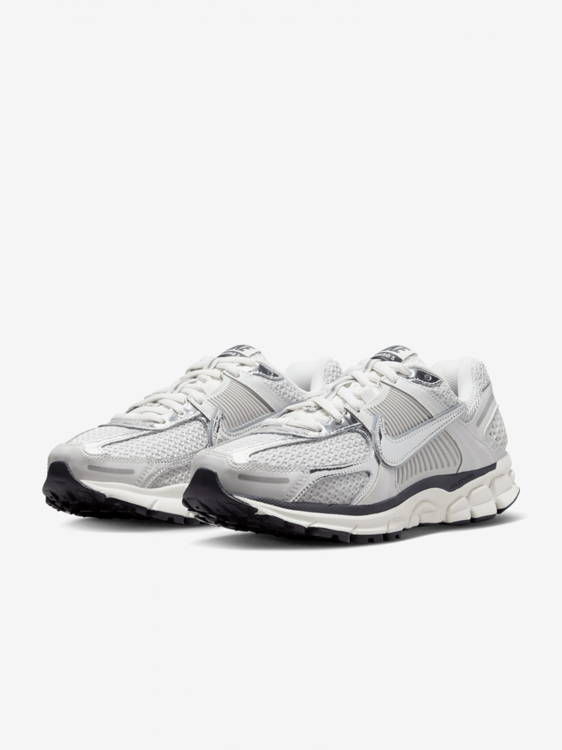 Sapatilhas Nike Zoom Vomero 5 Cinzentas e Prateadas Para Mulher