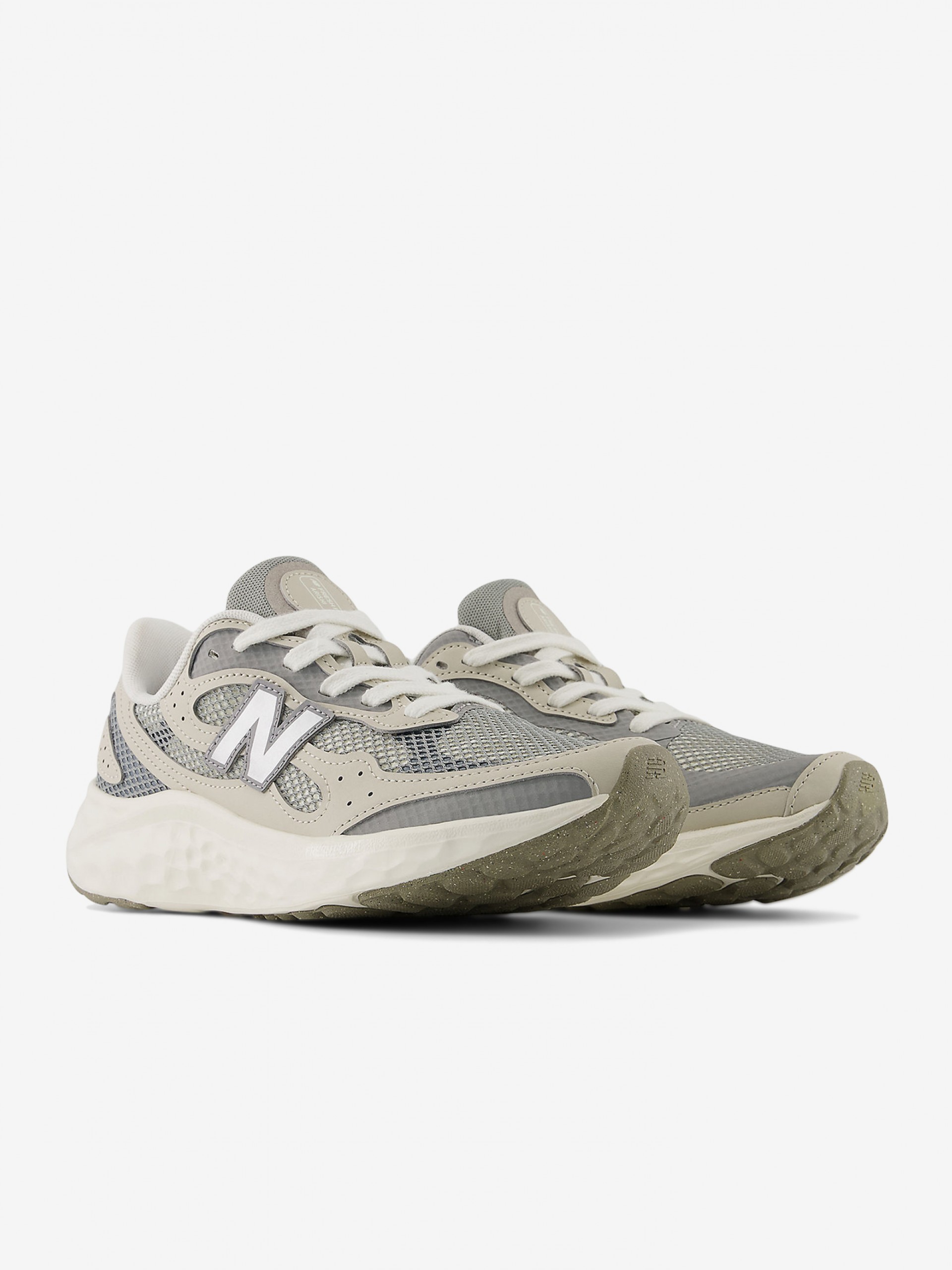 Zapatillas New Balance Fresh Foam Arishi v4 TIRALUX Grises y Beige Para Mujer