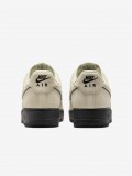Sapatilhas Nike Air Force 1 07 LV8 Bege Em Camura Para Homem