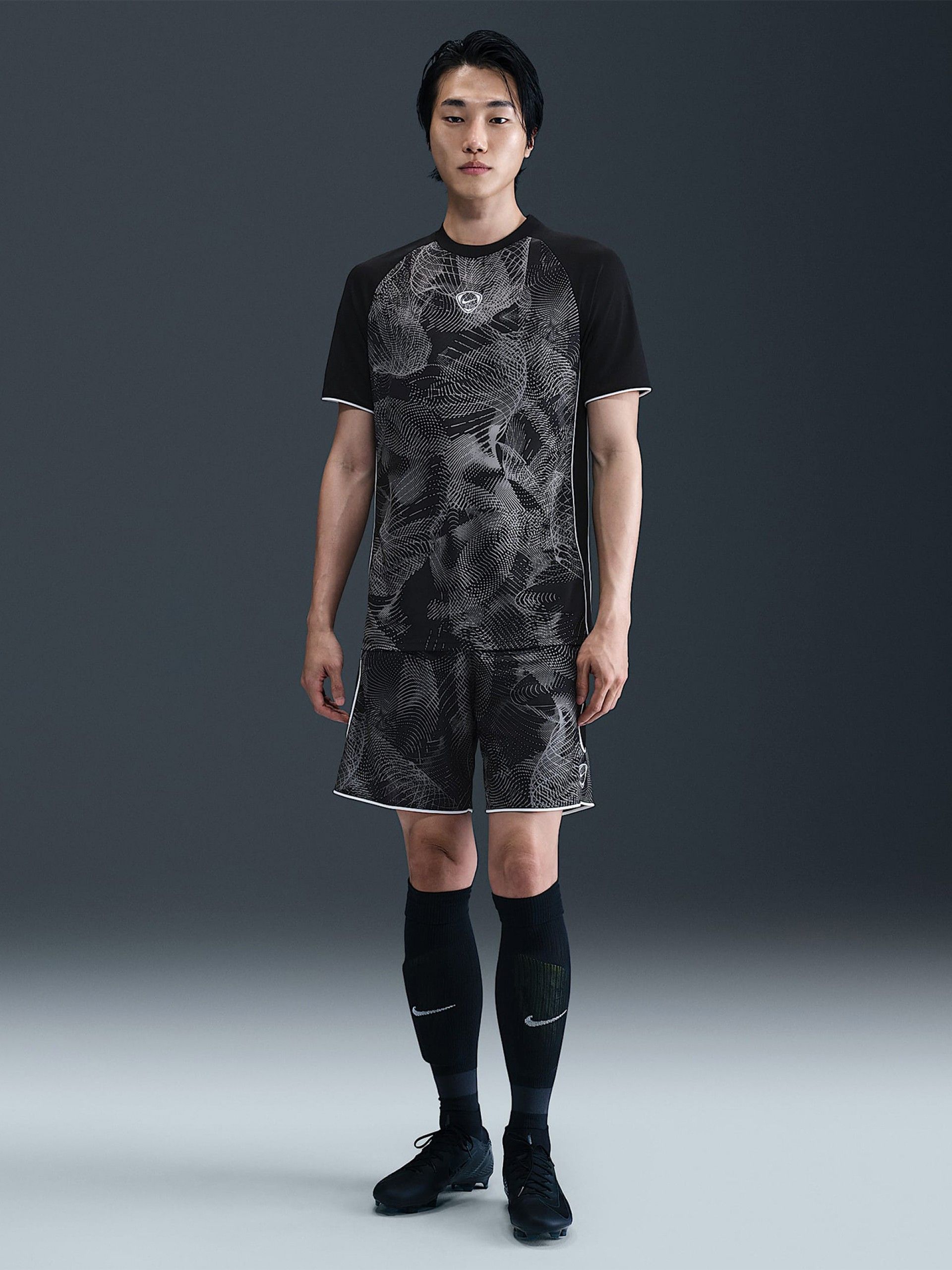 T-shirt de Futebol Nike Dri-FIT Academy+ Preta Para Homem