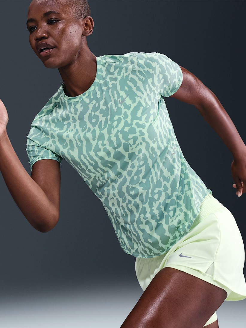 Camiseta de Running Nike Swift Dri-FIT Estampado de Leopardo Verde Para Mujer
