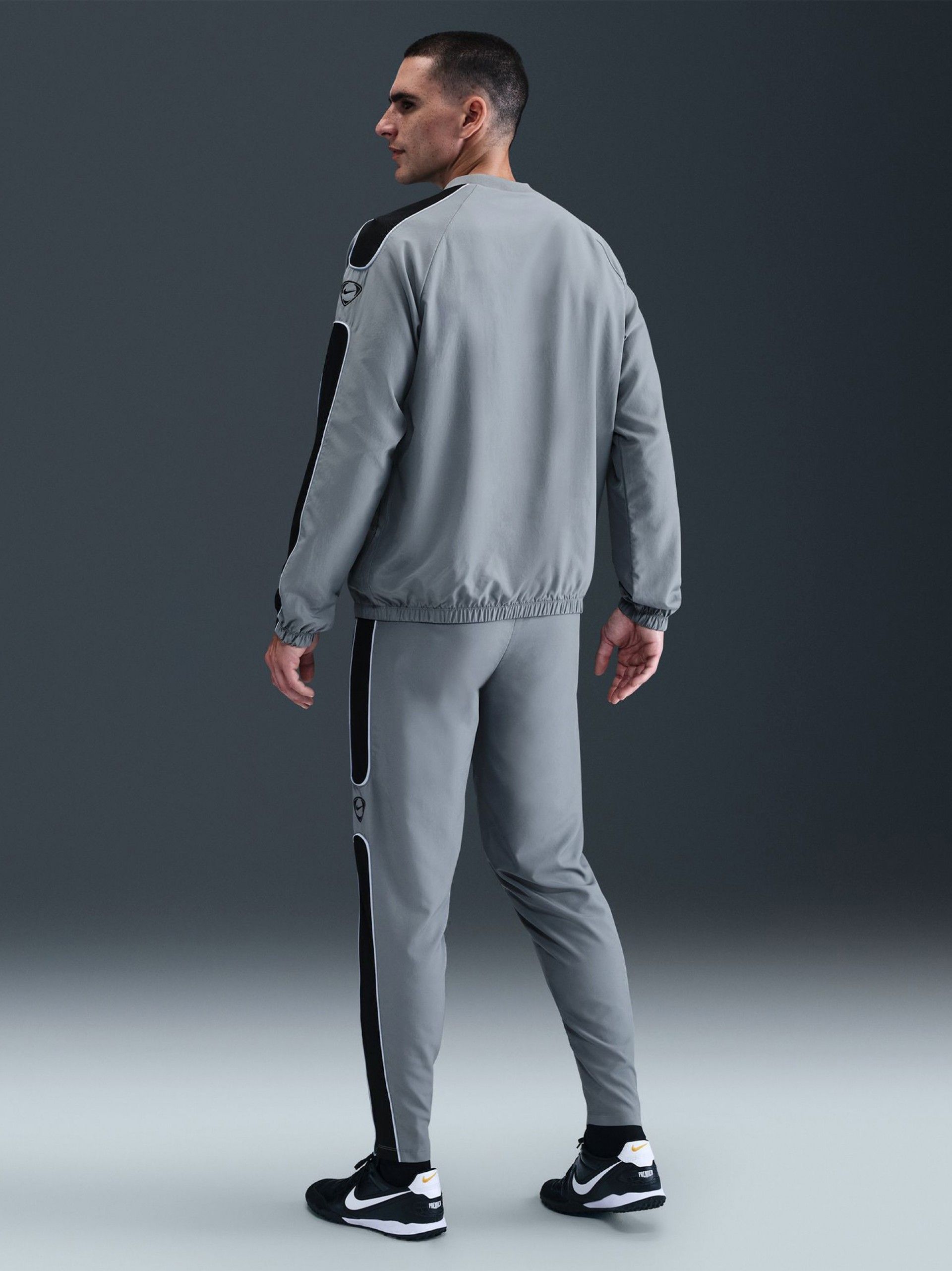 Sudadera de Fútbol Nike Academy+ Dri-FIT Gris y Negra Para Hombre