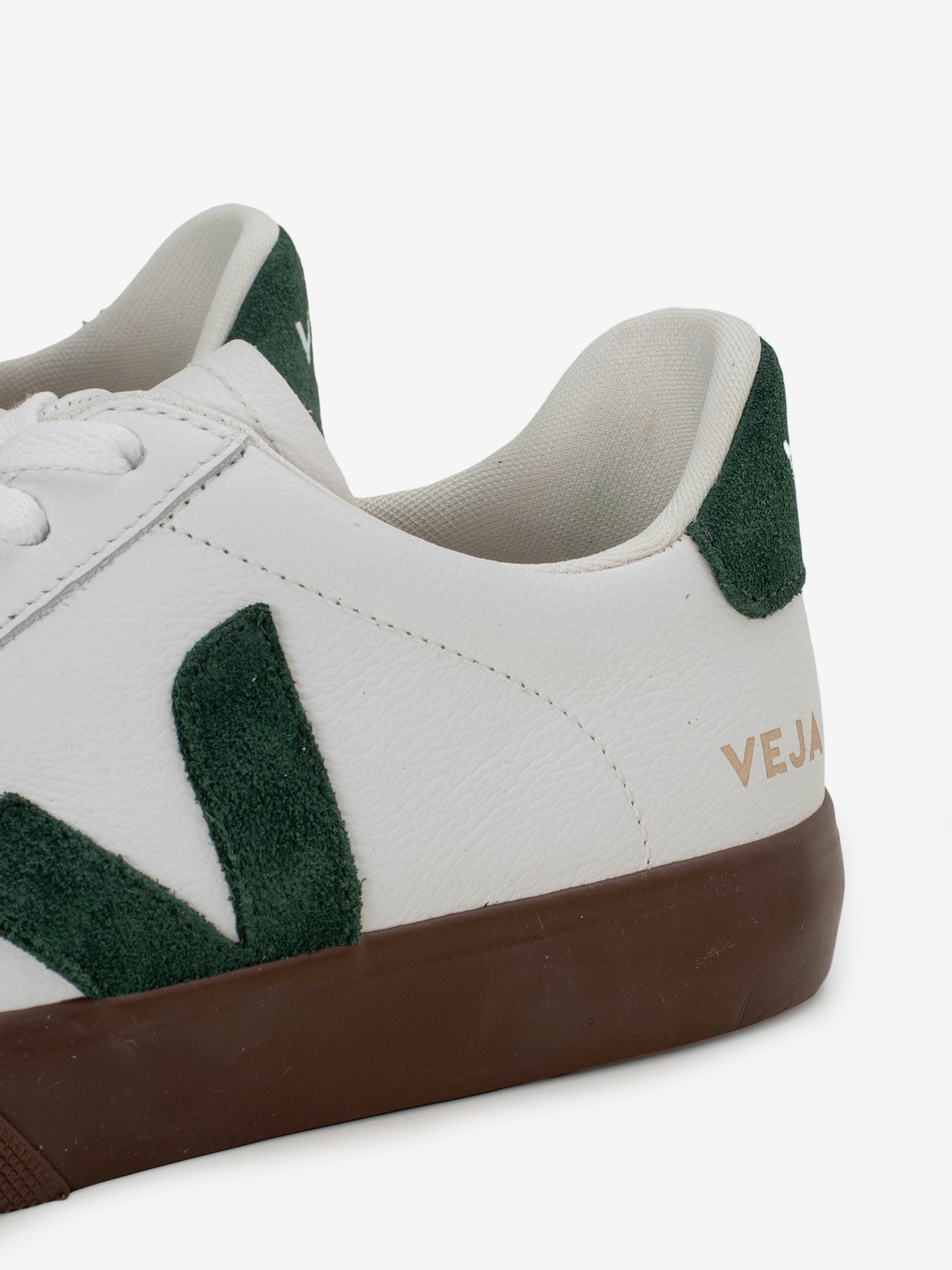 Zapatillas VEJA Campo Chromefree Leather Blancas y Verdes