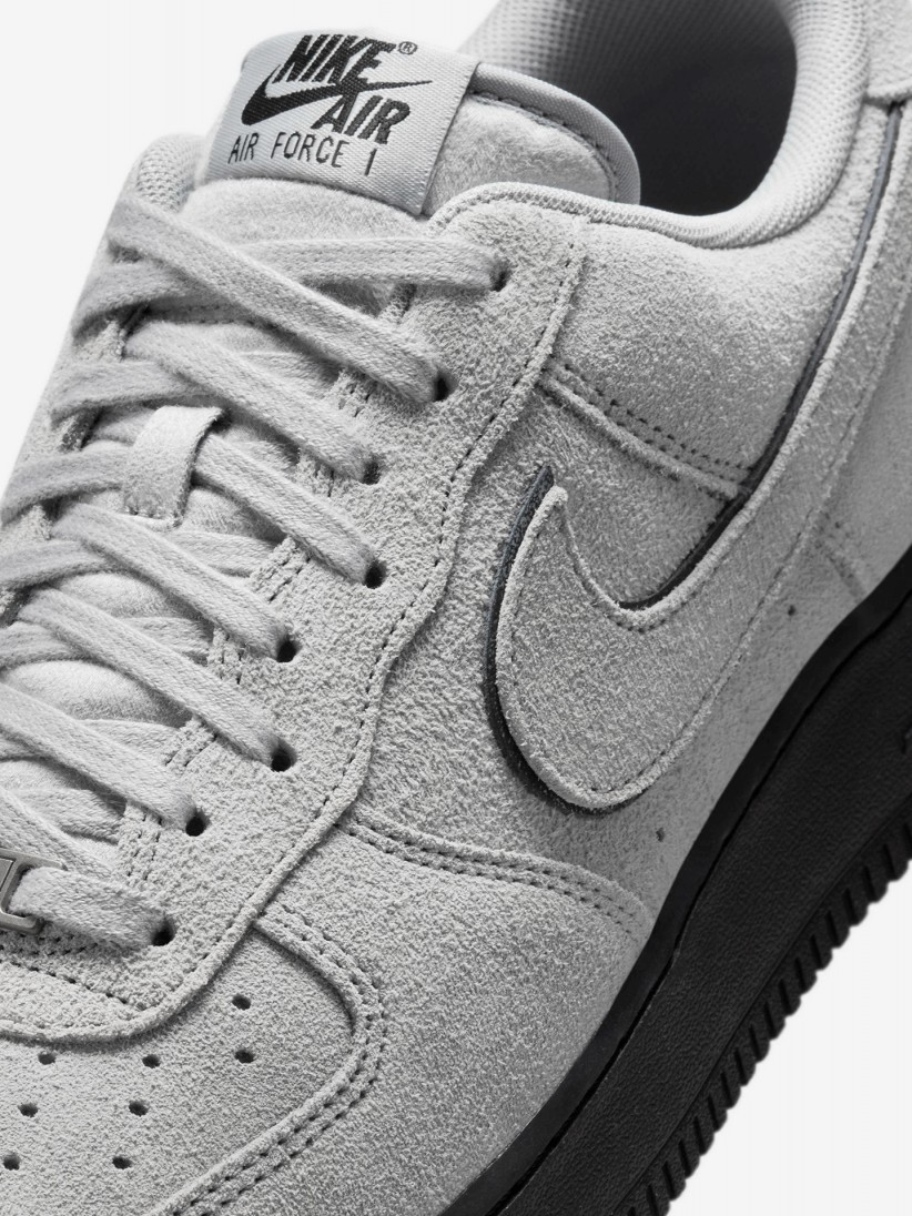 Sapatilhas Nike Air Force 1 07 LV8 Cinzentas Em Camura Para Homem