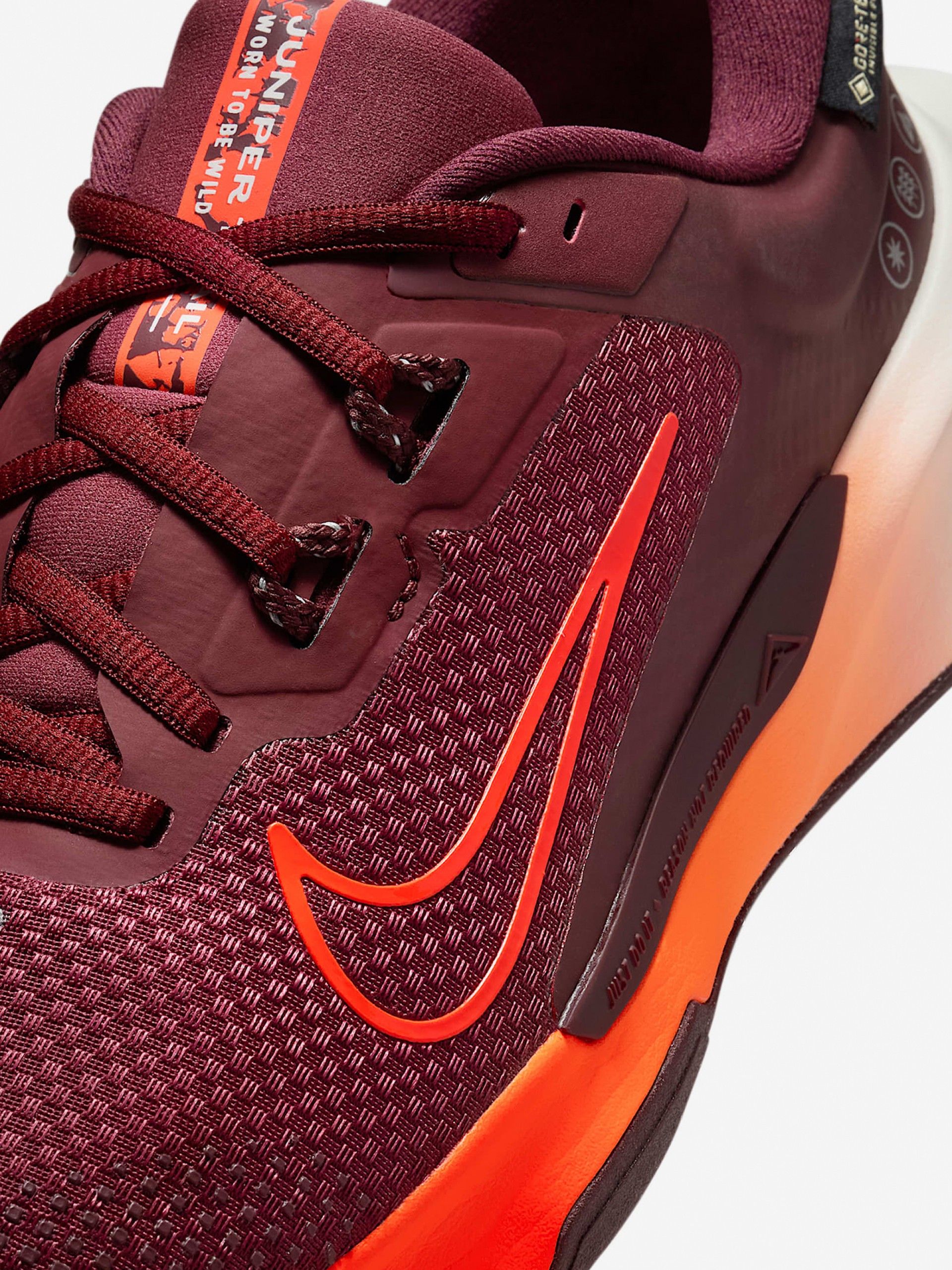 Sapatilhas de Trail Nike Juniper Trail 2 GORE-TEX Bordeaux e Laranja Para Mulher