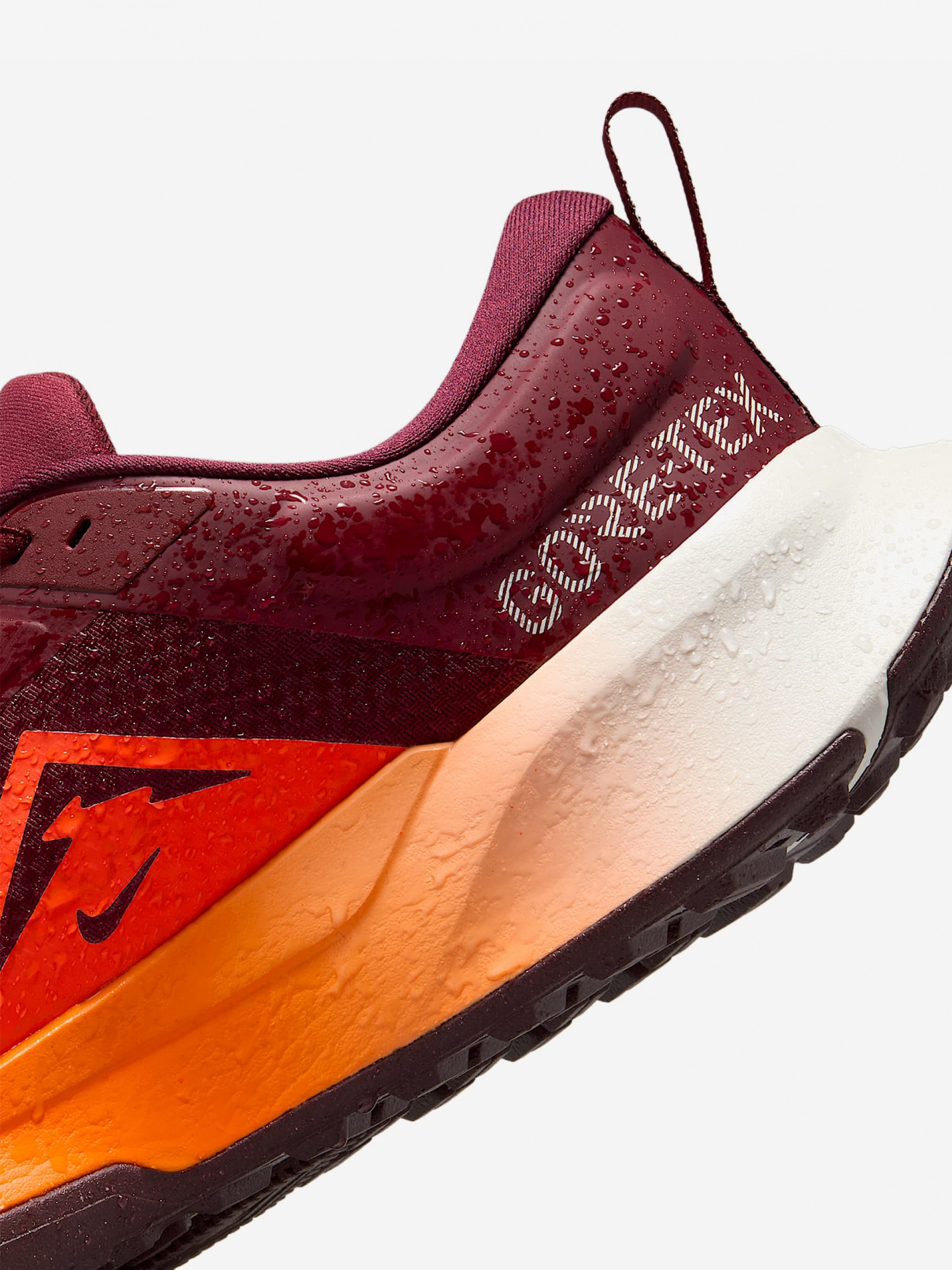 Nike Juniper Trail 2 GORE-TEX Burgundy and Orange Trail Trainers For Men