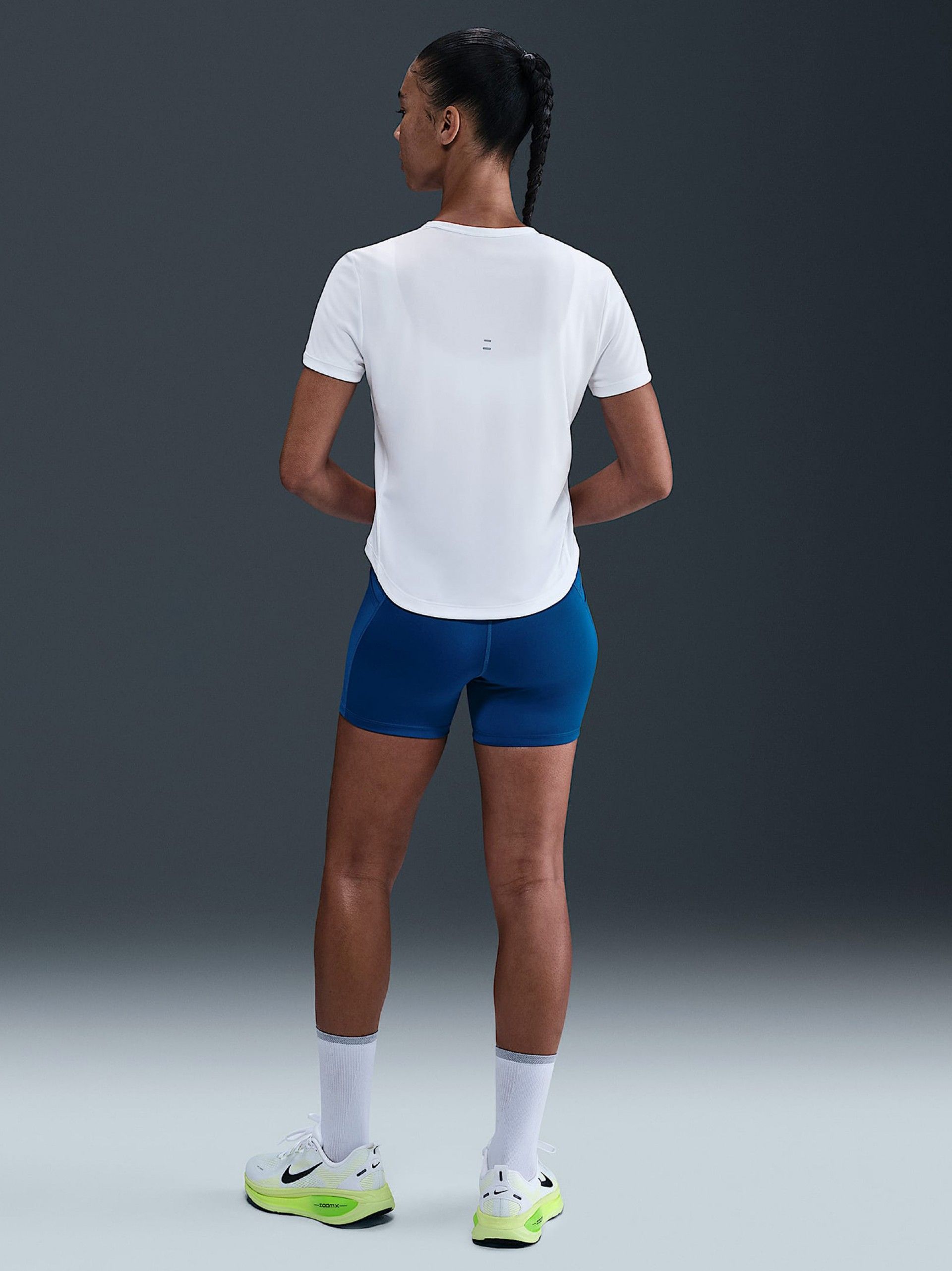 Camiseta de Running Nike Tempo Swoosh Run Blanca Para Mujer