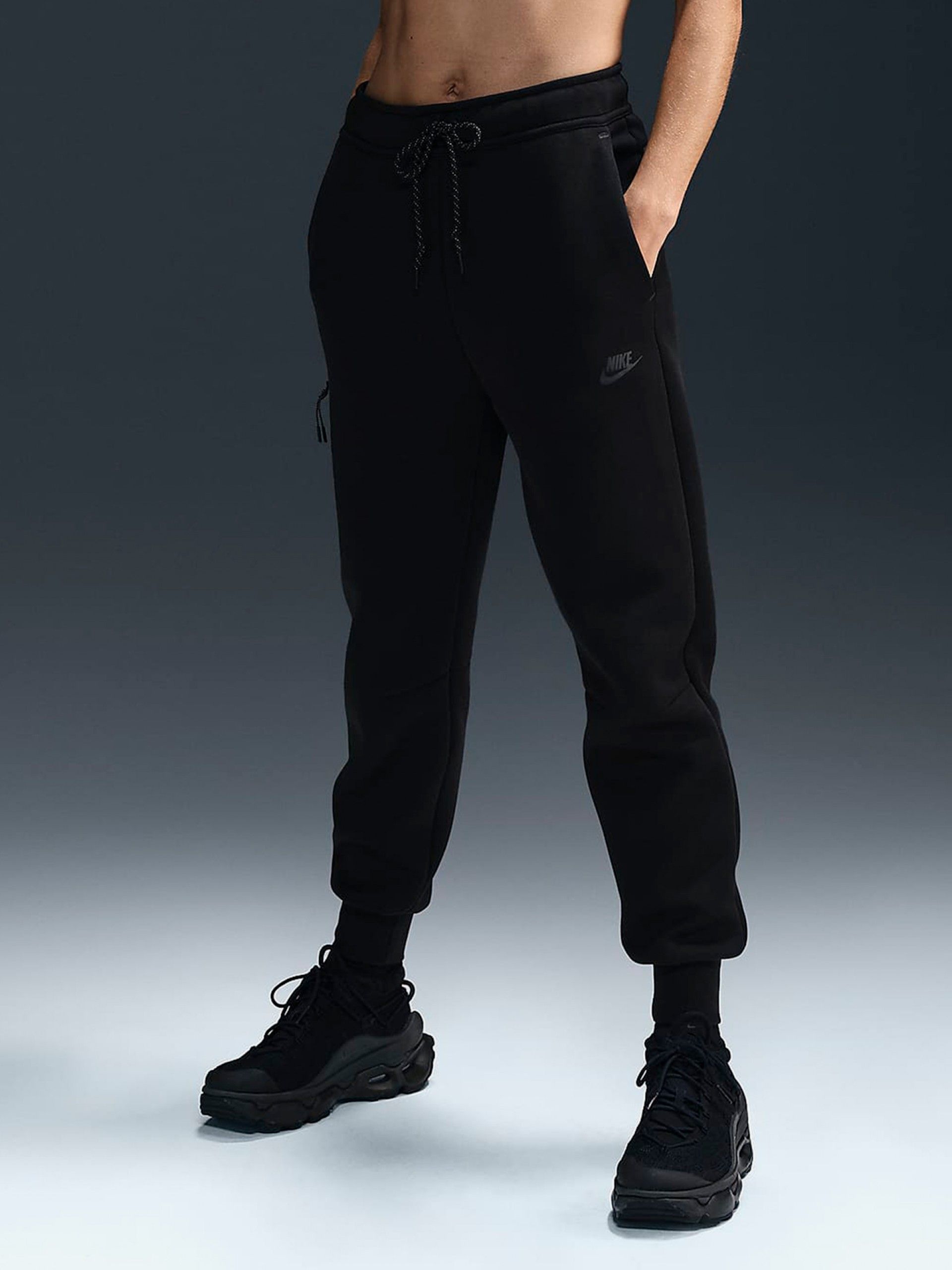 Pantalones Nike Sportswear Tech Fleece Mid-Rise Negros Para Mujer
