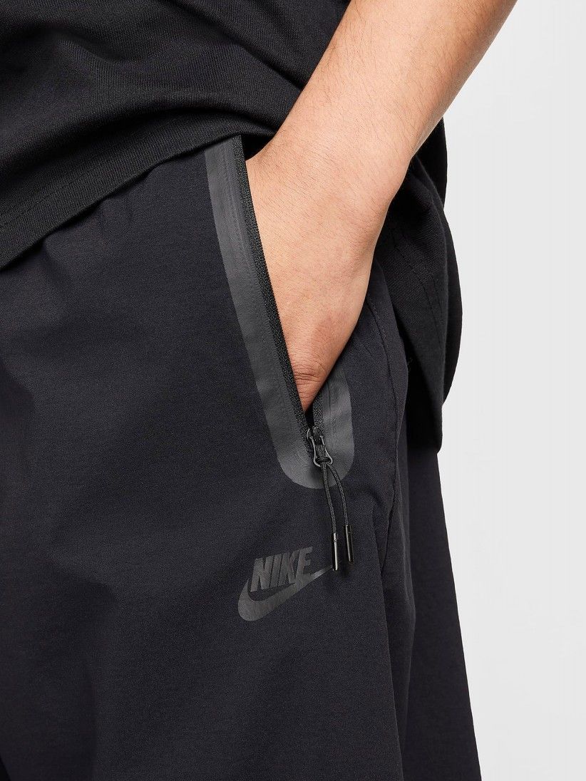 Nike Tech Woven Oversized Black Trousers For Men