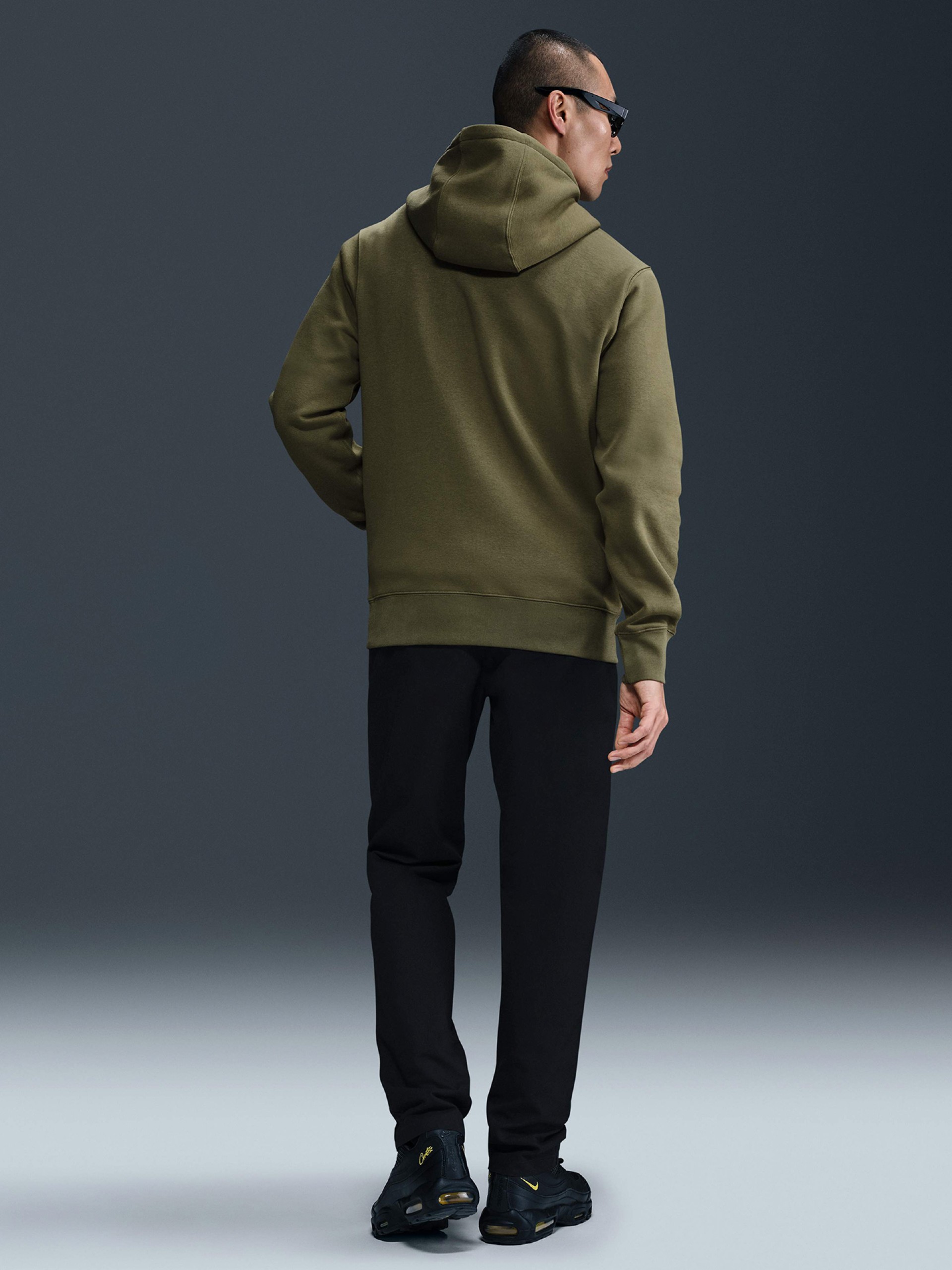 Camisola com Capuz Nike Club Fleece Verde Para Homem