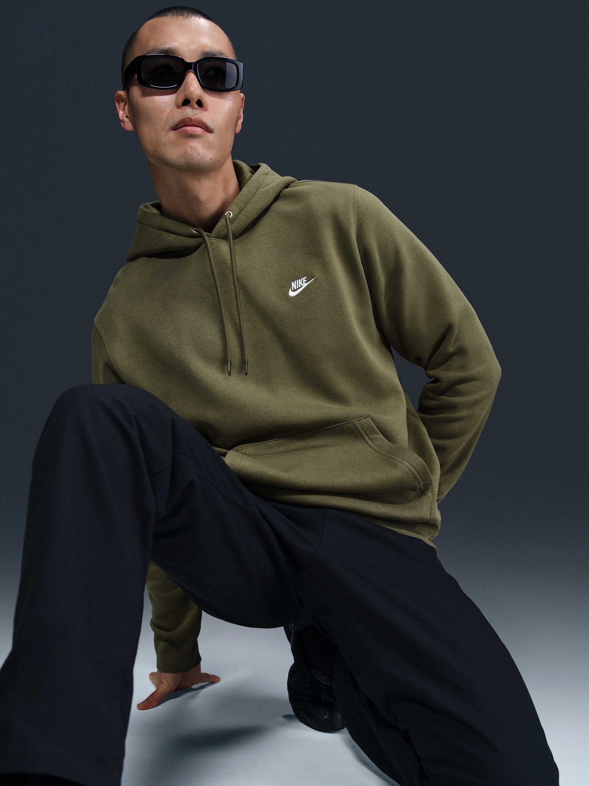 Camisola com Capuz Nike Club Fleece Verde Para Homem