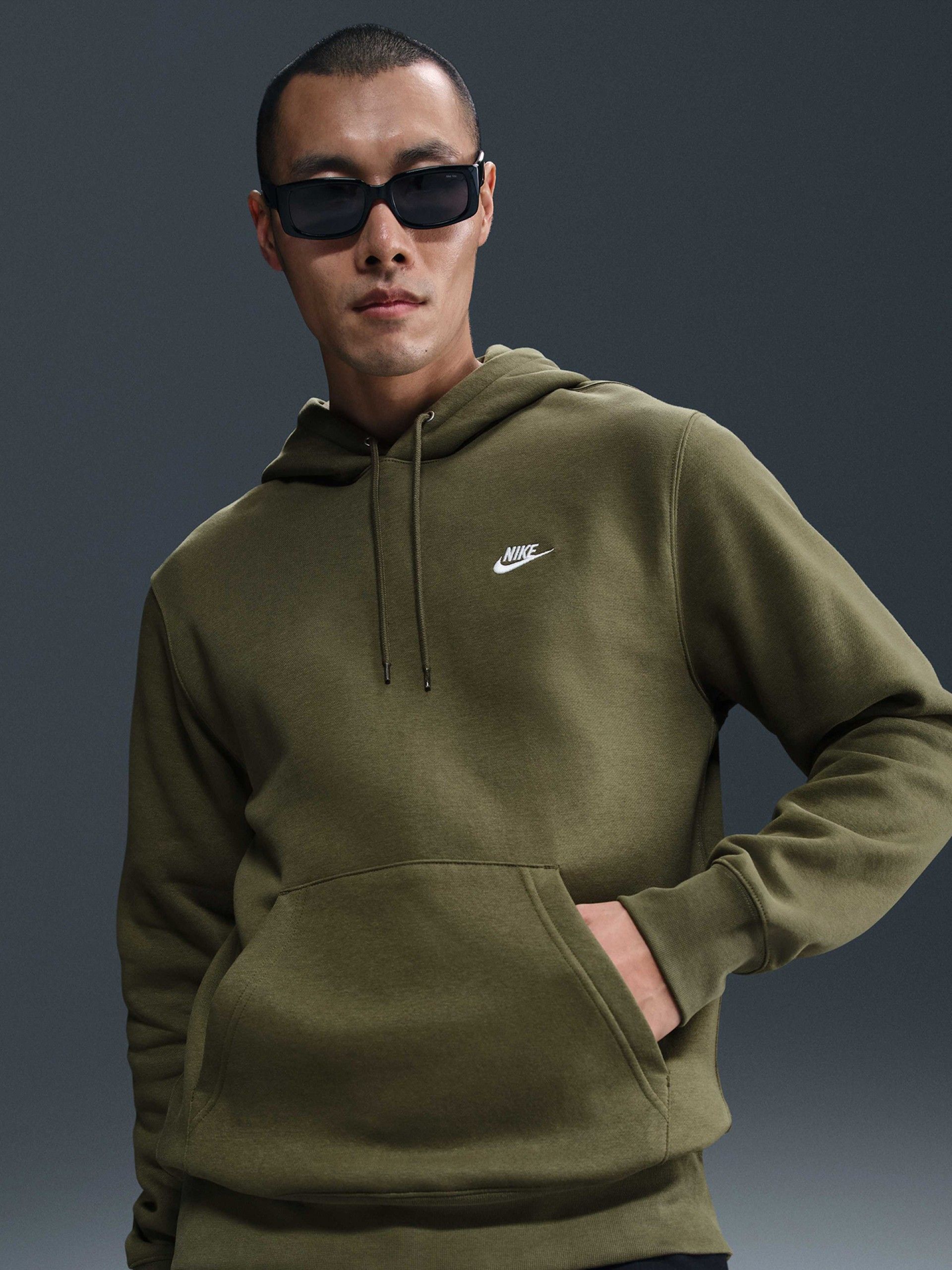 Camisola com Capuz Nike Club Fleece Verde Para Homem