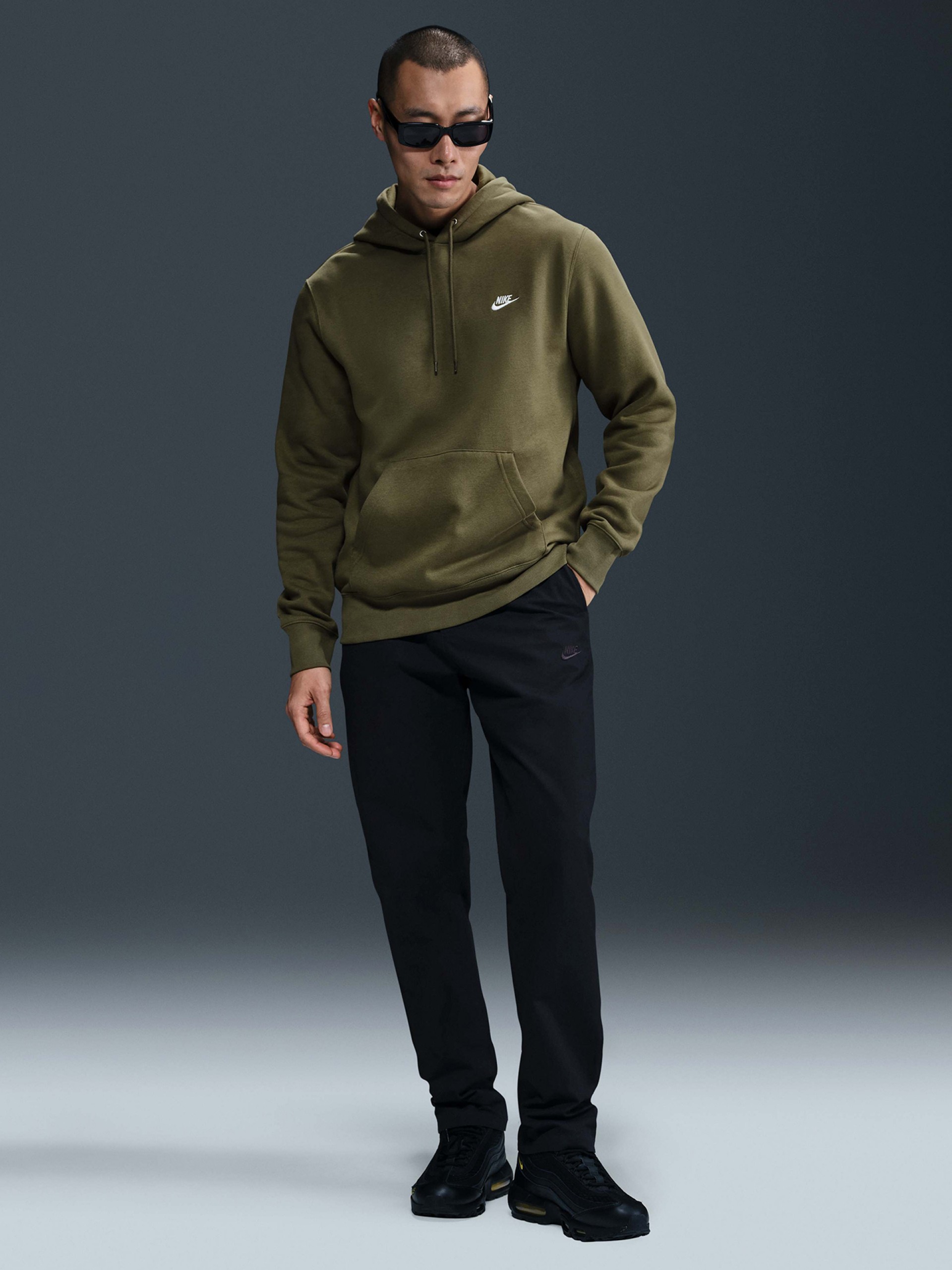 Camisola com Capuz Nike Club Fleece Verde Para Homem