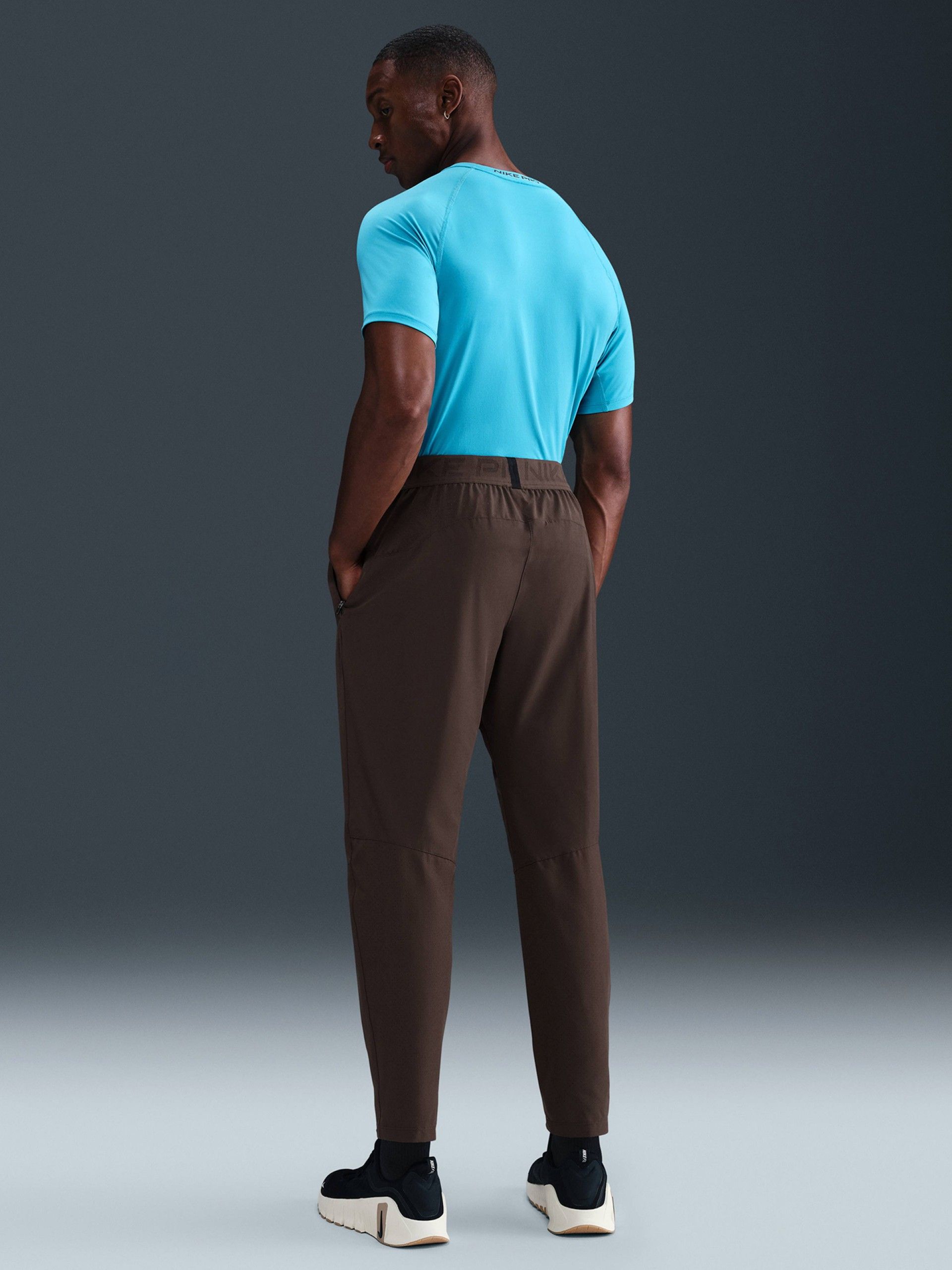 Pantalones de Entrenamiento Nike Pro Dri-FIT Marrones Para Hombre