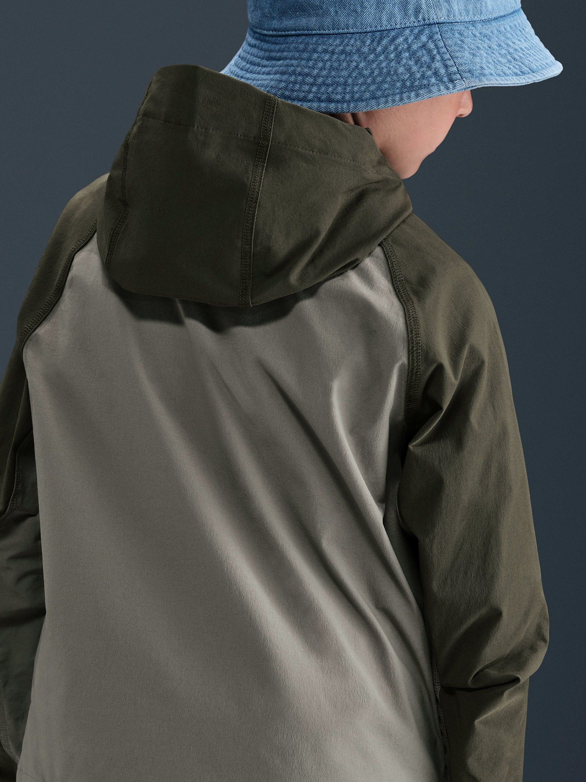 Chaqueta con Capucha Nike Tech Júnior Verde