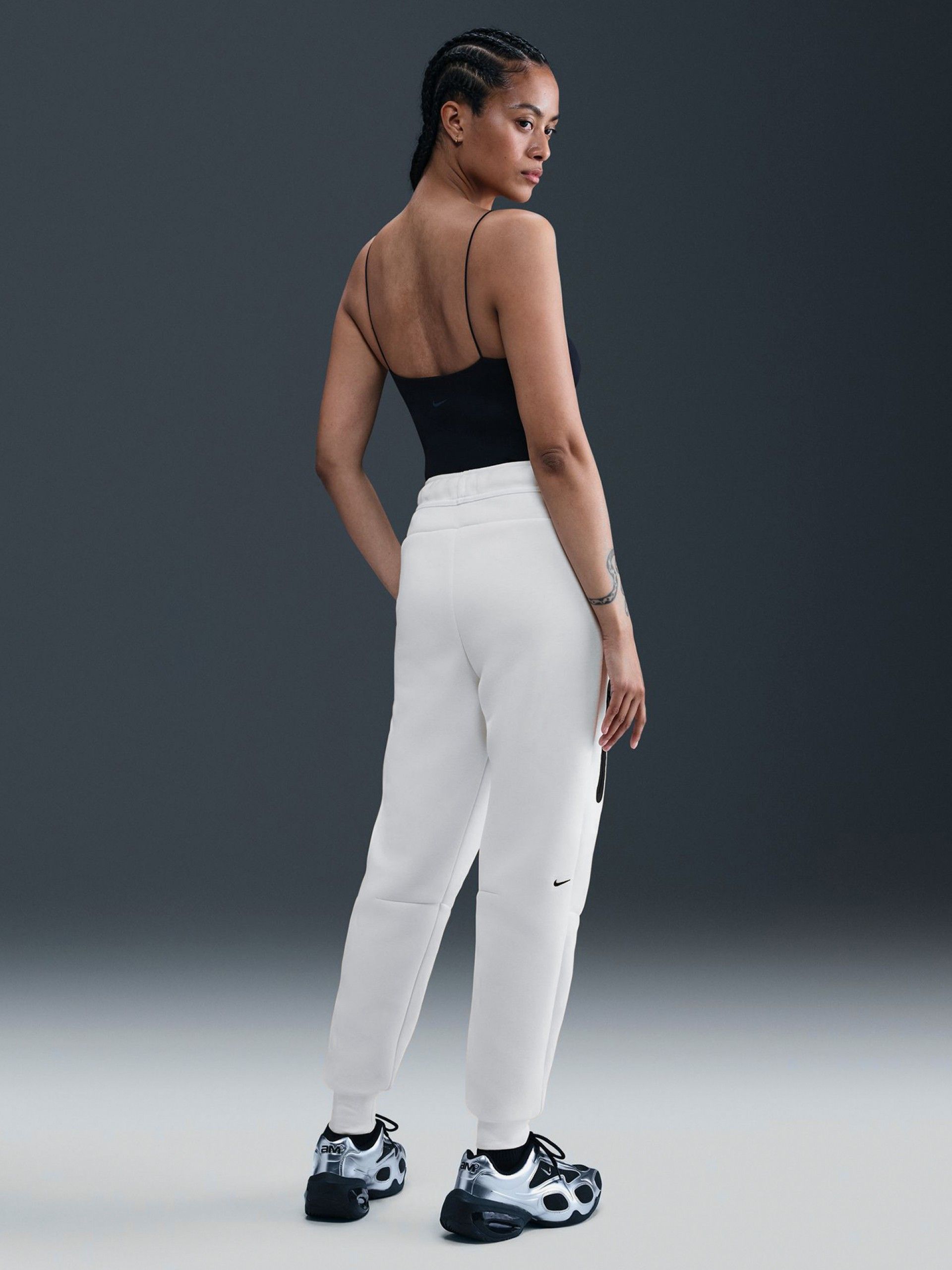 Pantalones Nike Sportswear Tech Fleece Mid-Rise Blancos Para Mujer