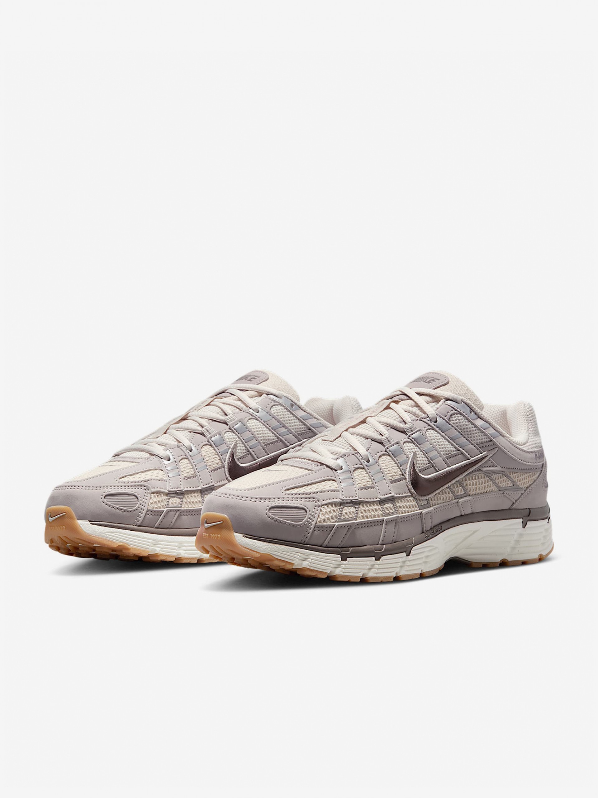 Zapatillas Nike P-6000 SE Beige y Grises Para Hombre