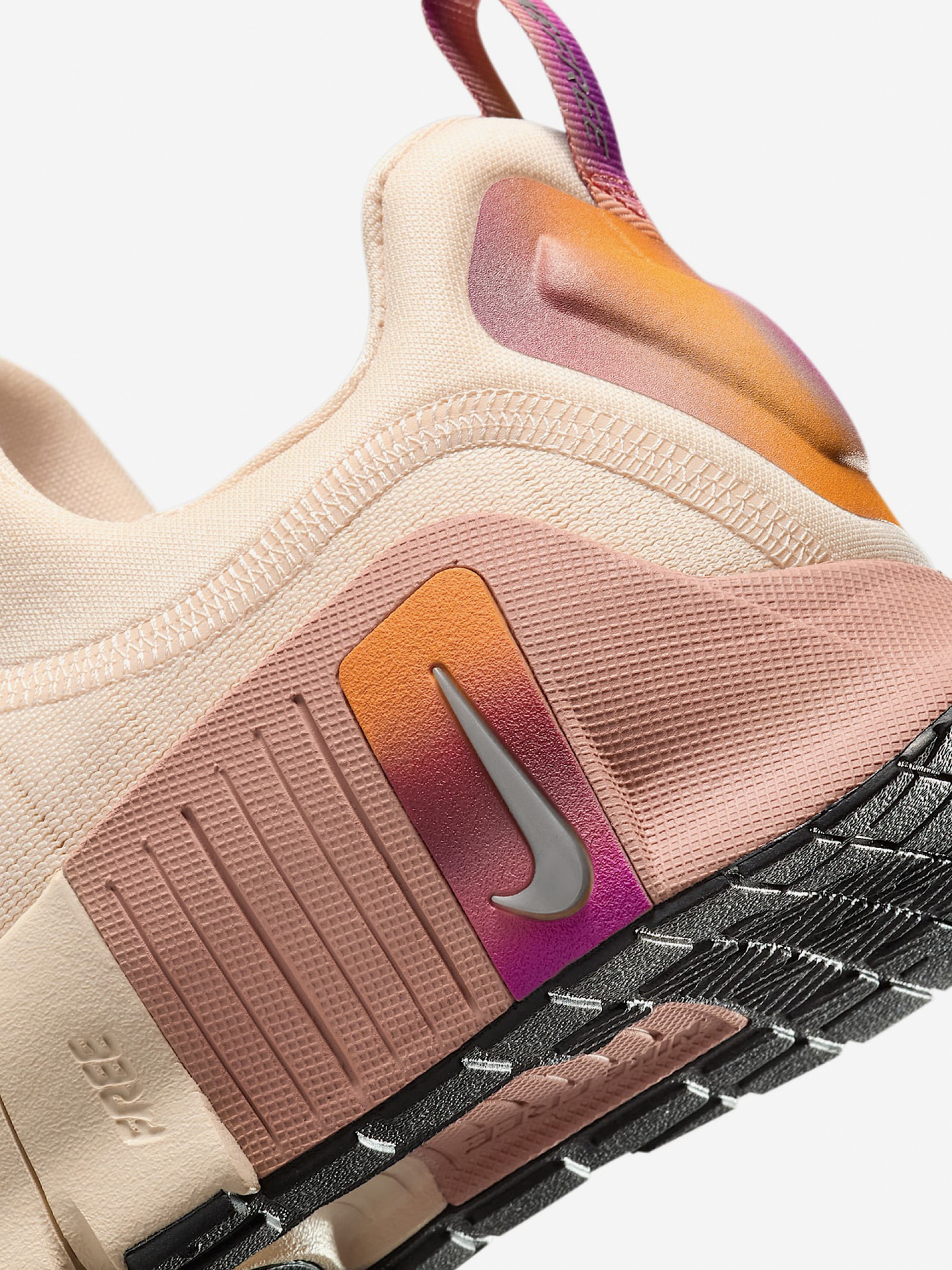 Sapatilhas de Treino Nike Free Metcon 6 SE Bege e Rosa Para Mulher