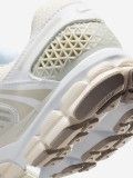 Sapatilhas Nike Zoom Vomero 5 Bege e Brancas Para Mulher