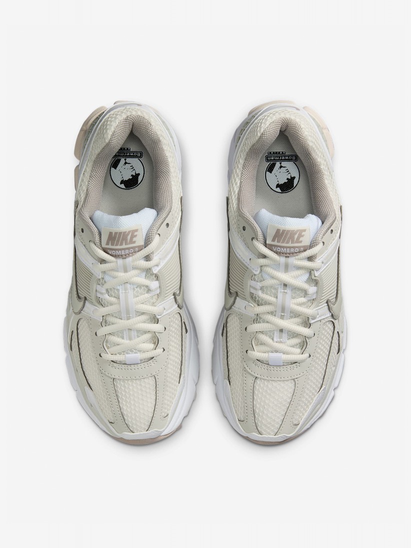 Sapatilhas Nike Zoom Vomero 5 Bege e Brancas Para Mulher