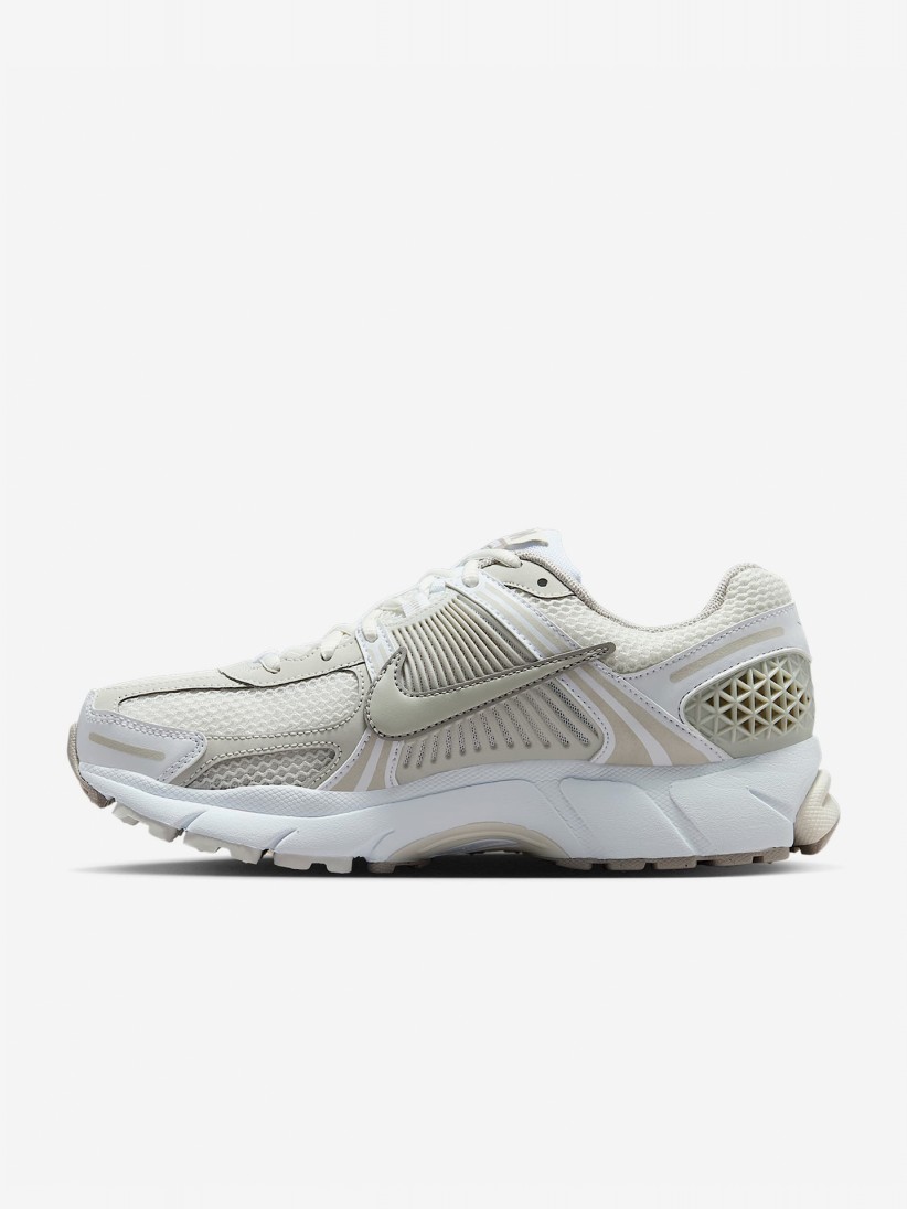 Sapatilhas Nike Zoom Vomero 5 Bege e Brancas Para Mulher