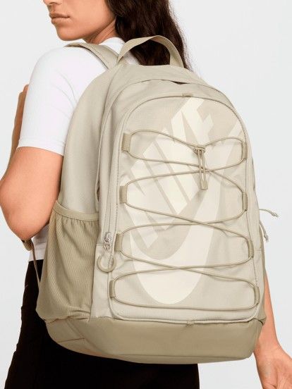 Mochila Nike Hayward 26L Caqui