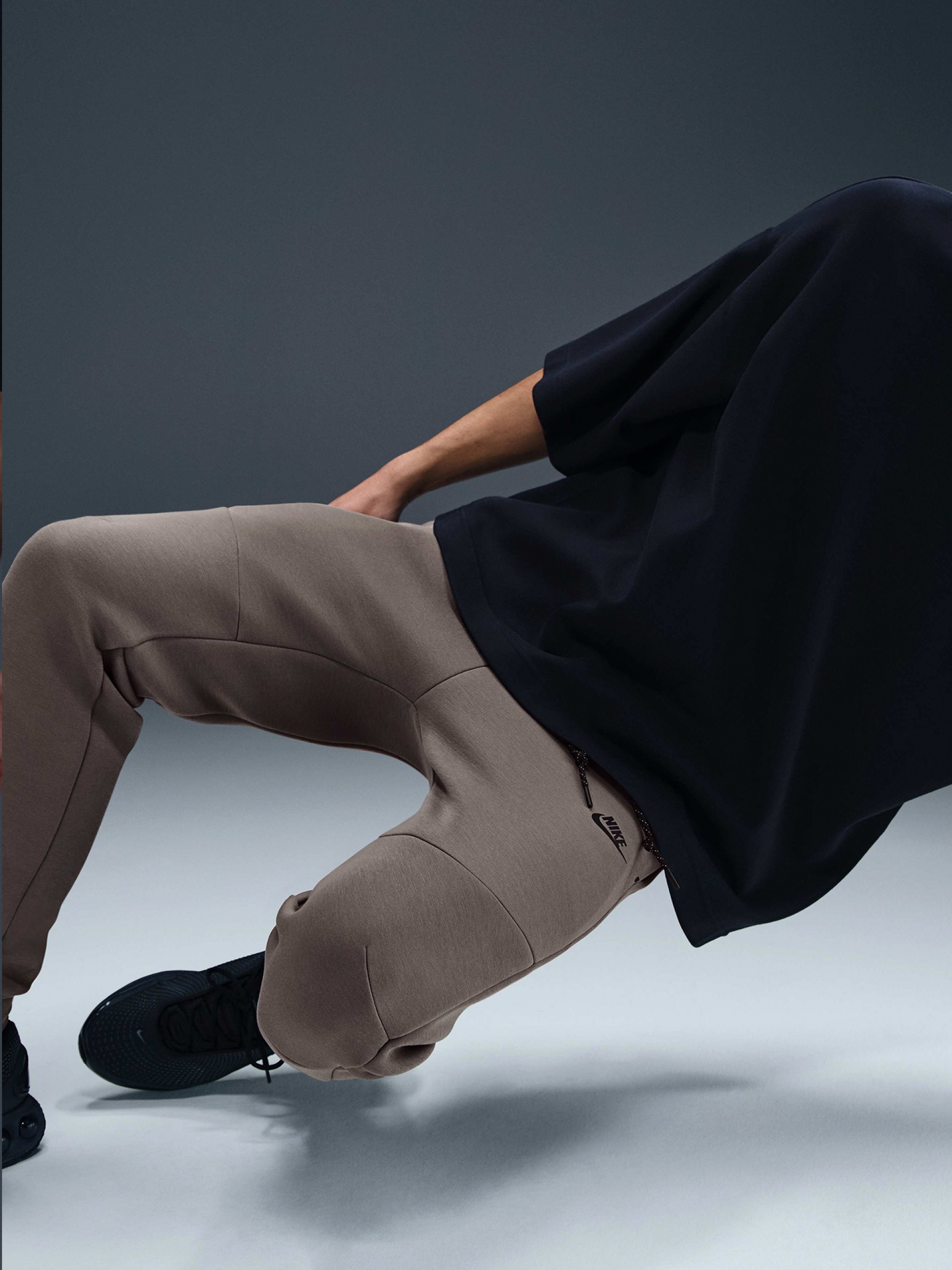 Pantalones Nike Tech Fleece Slim Fit Grises Para Hombre