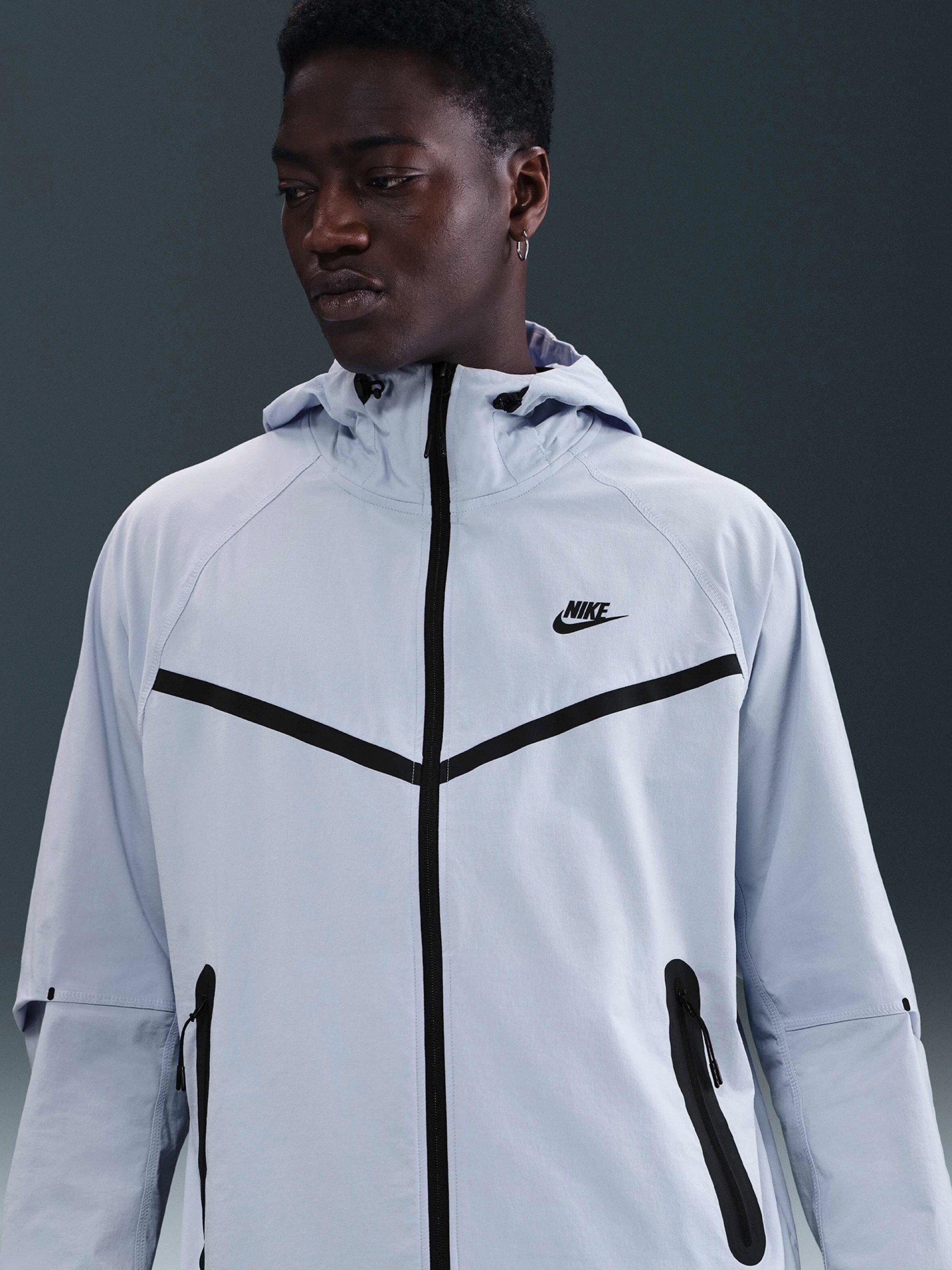Chaqueta Cortavientos con Capucha Nike Tech Woven Azul Para Hombre