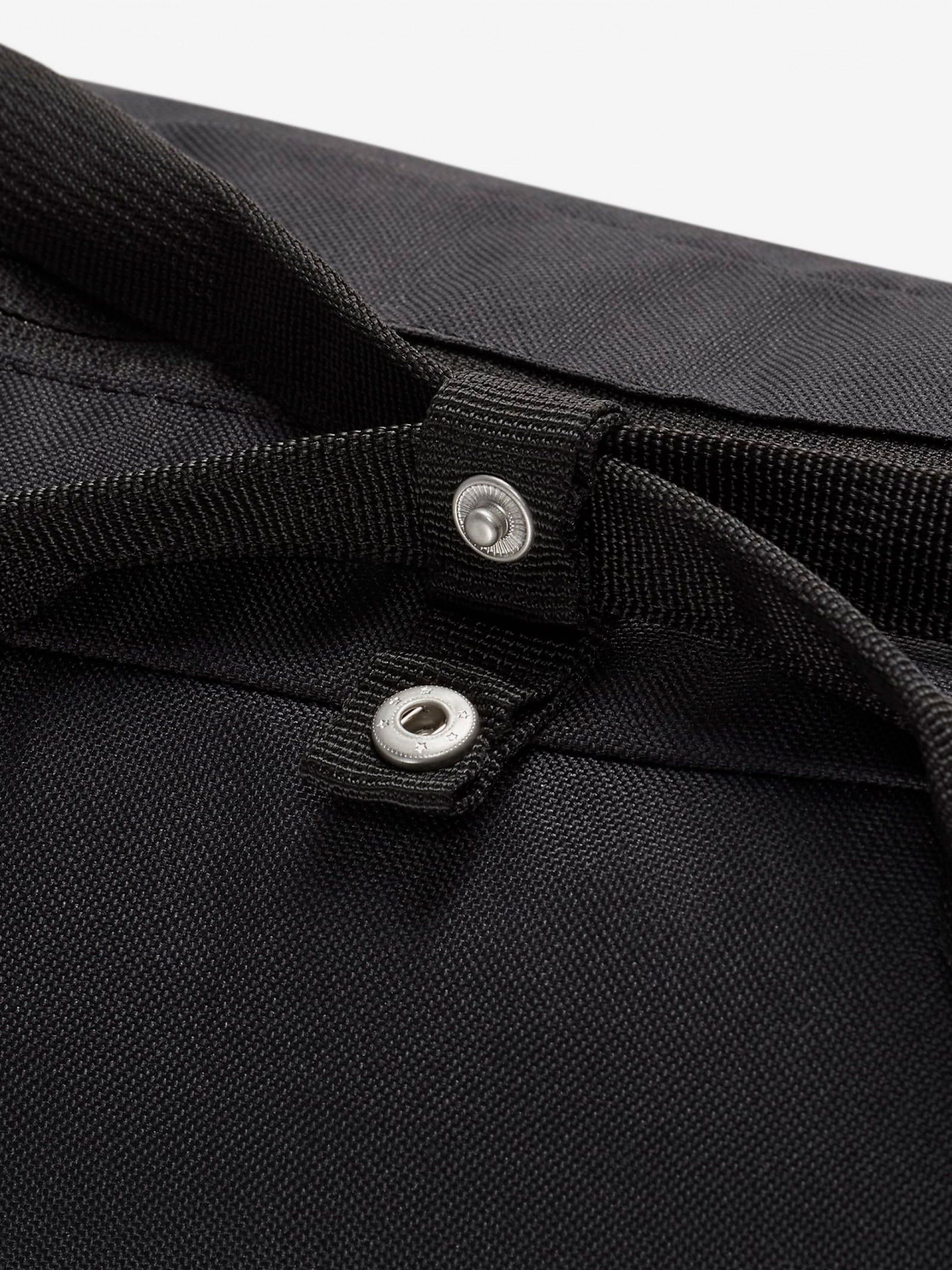 Bolsa Nike Gym Club 25L Niño Negra