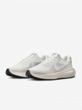 Sapatilhas de Running Nike Revolution 8 Brancas Para Mulher