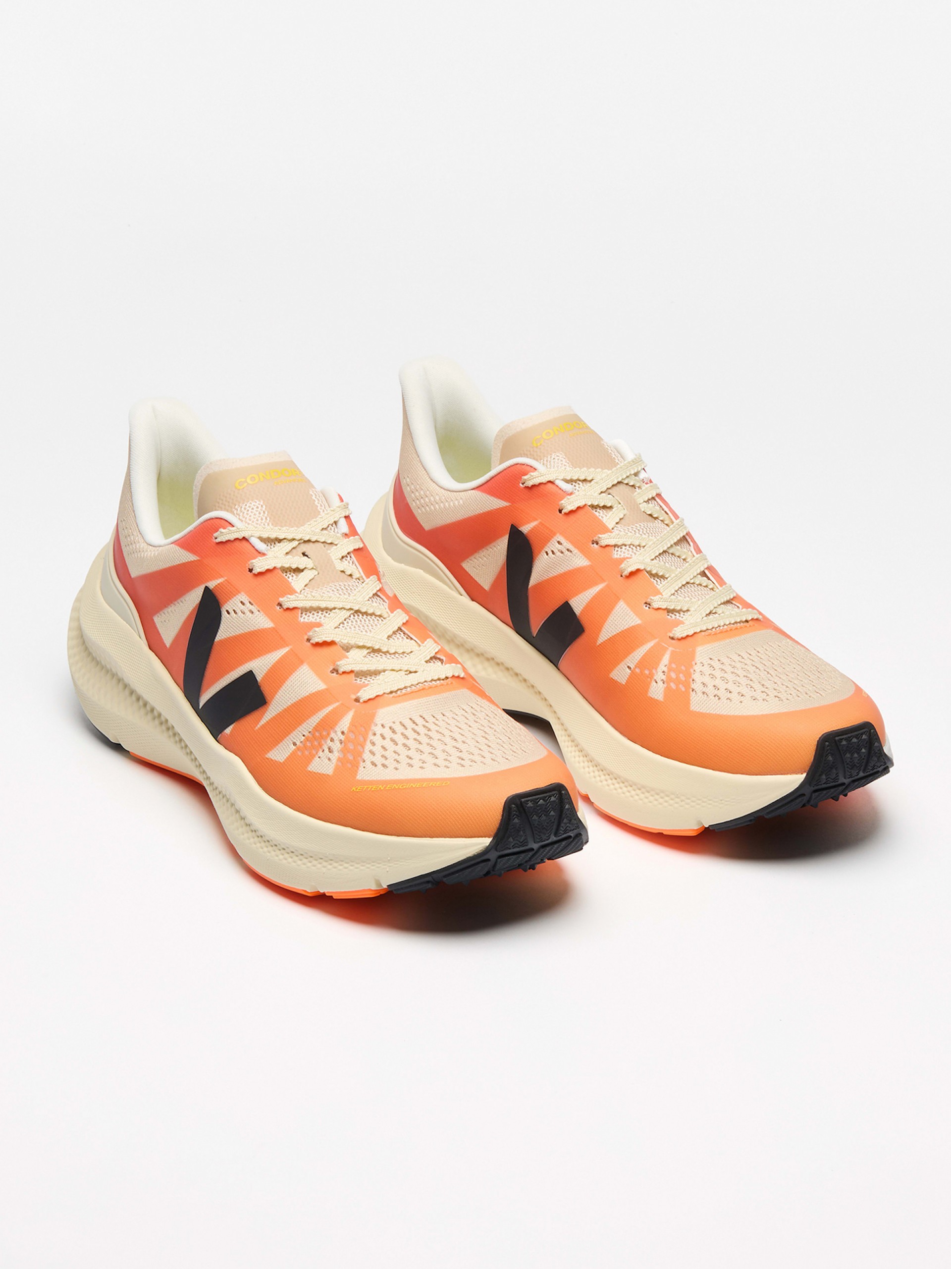 Sapatilhas de Running VEJA Condor 3 Advanced Bege e Laranja