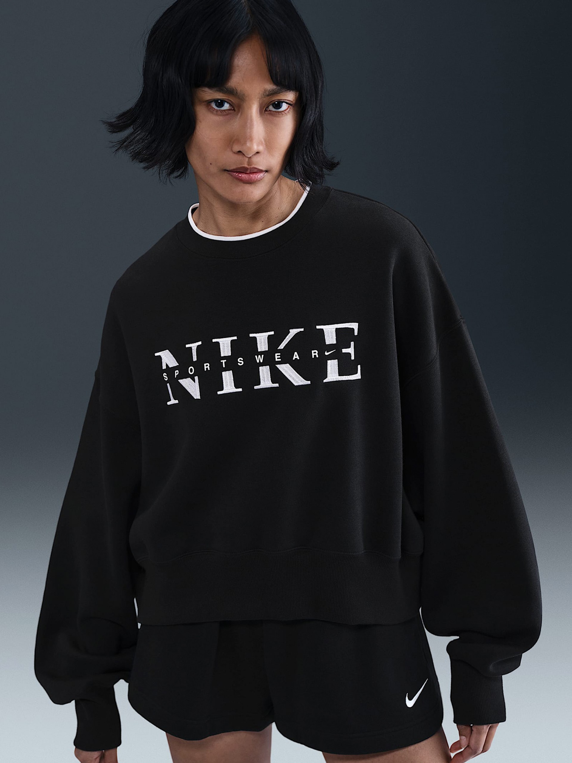 Nike Sportswear Phoenix Fleece Black Sweater For Women