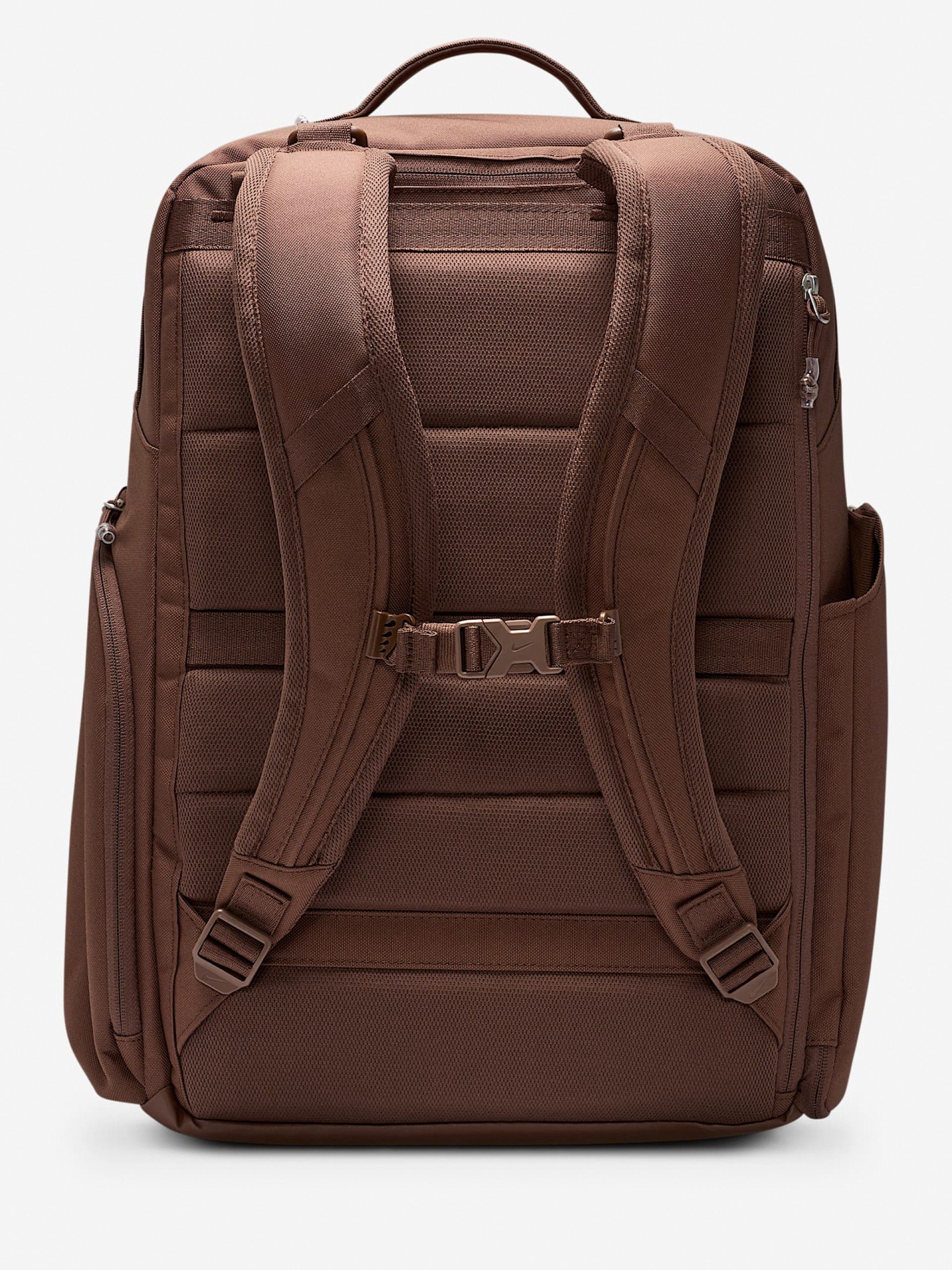 Mochila Nike Utility Elite 37L Castanha